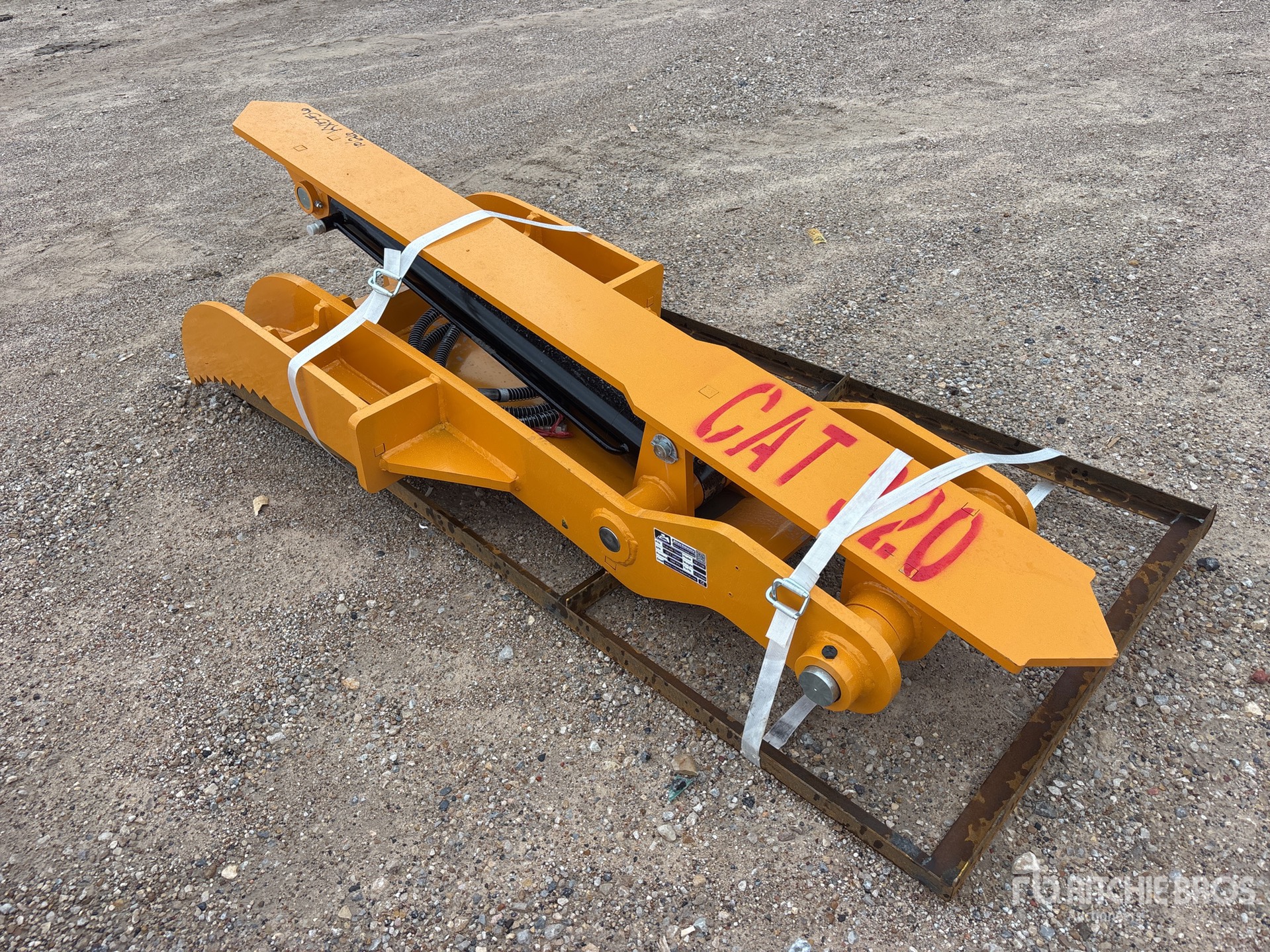 2026 Handy HET320