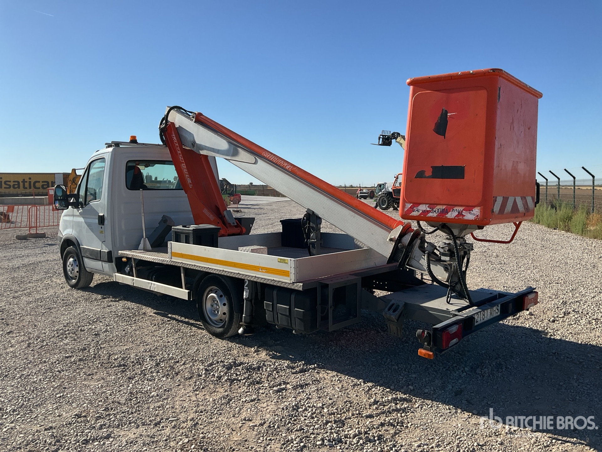 2011 Iveco MULTITEL 160ALU
