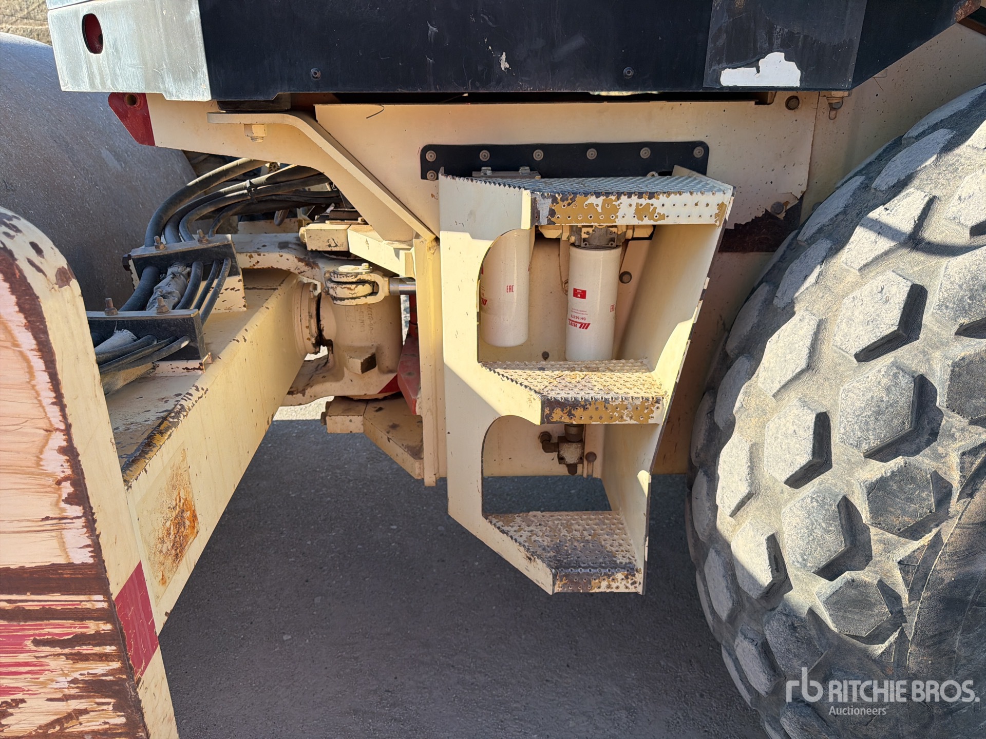 2006 Caterpillar CS-663E