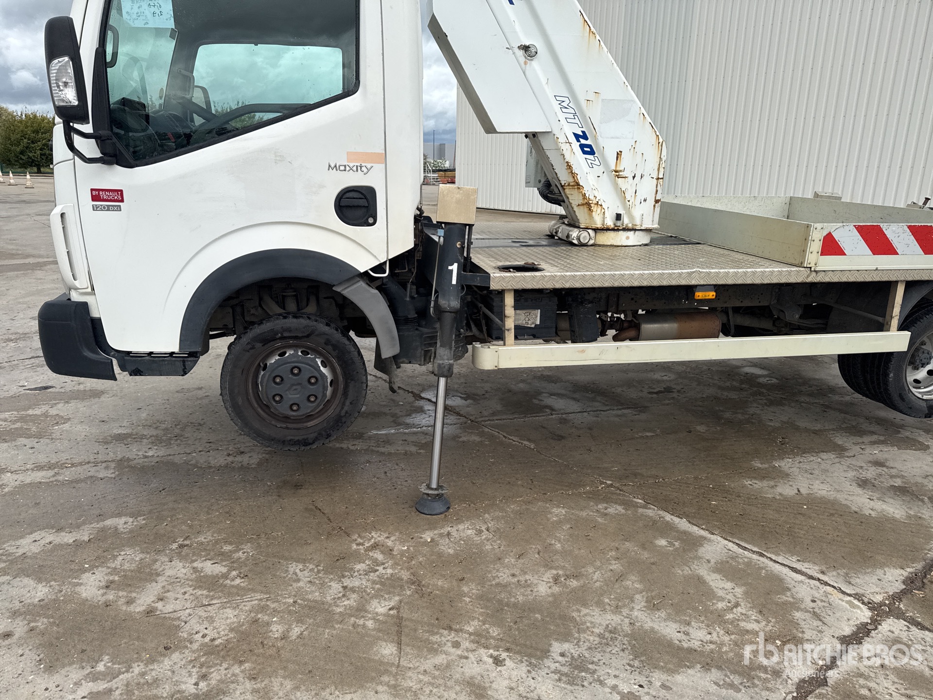2016 Renault MAXITY 120 DXI