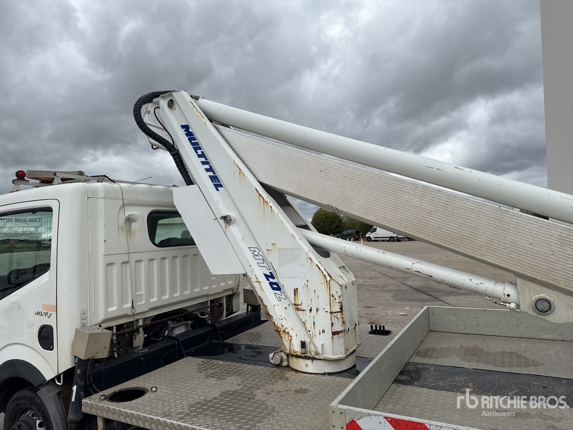 2016 Renault MAXITY 120 DXI