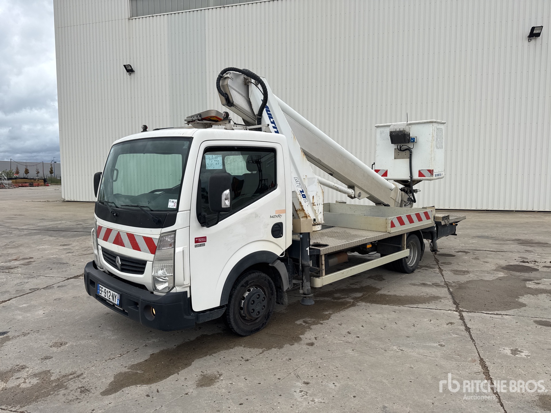 Photo of 2016 Renault MAXITY 120 DXI