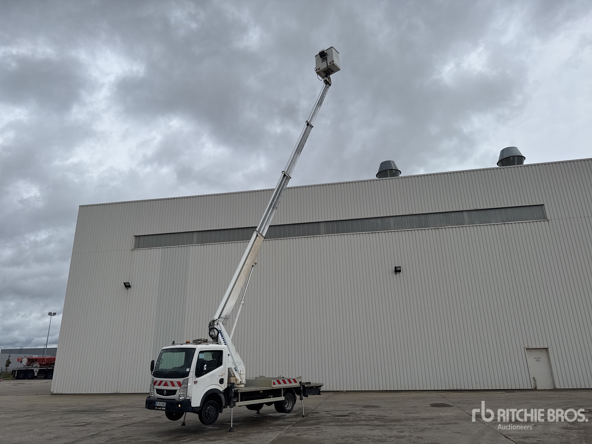 2016 Renault MAXITY 120 DXI
