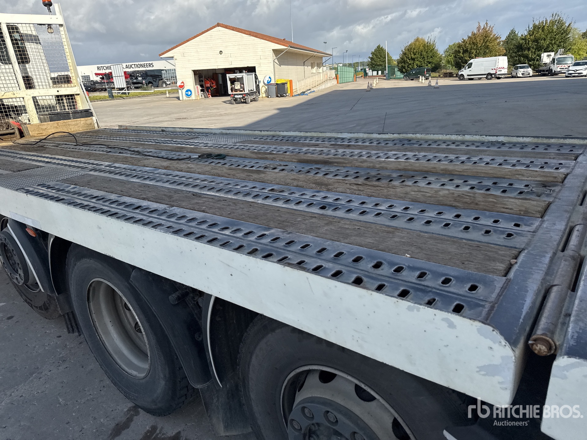 2013 Iveco STRALIS 360 EEV