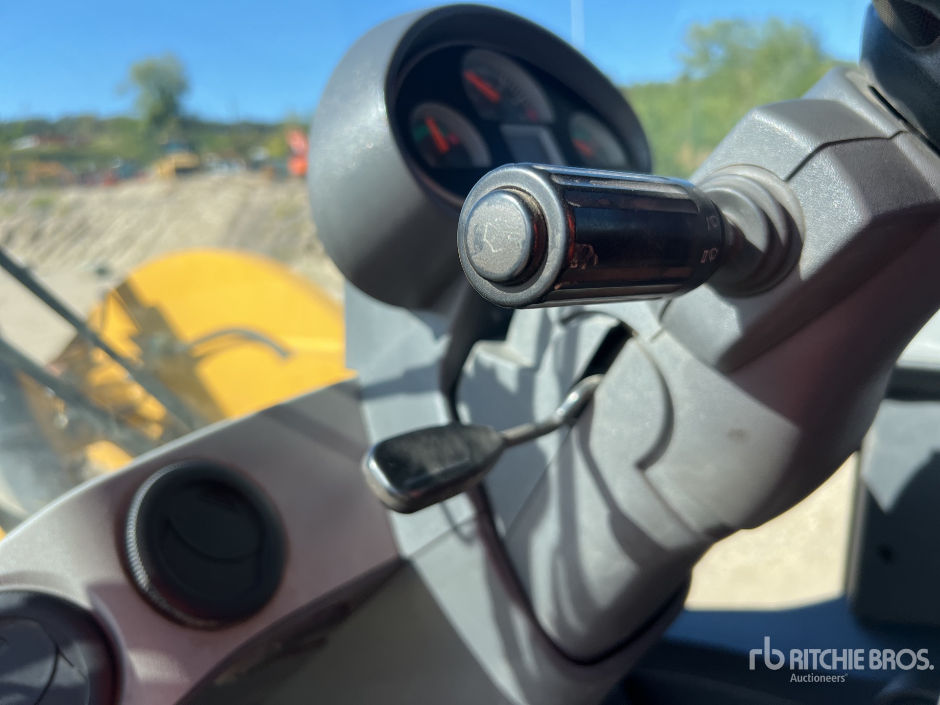 2014 Caterpillar 938 K