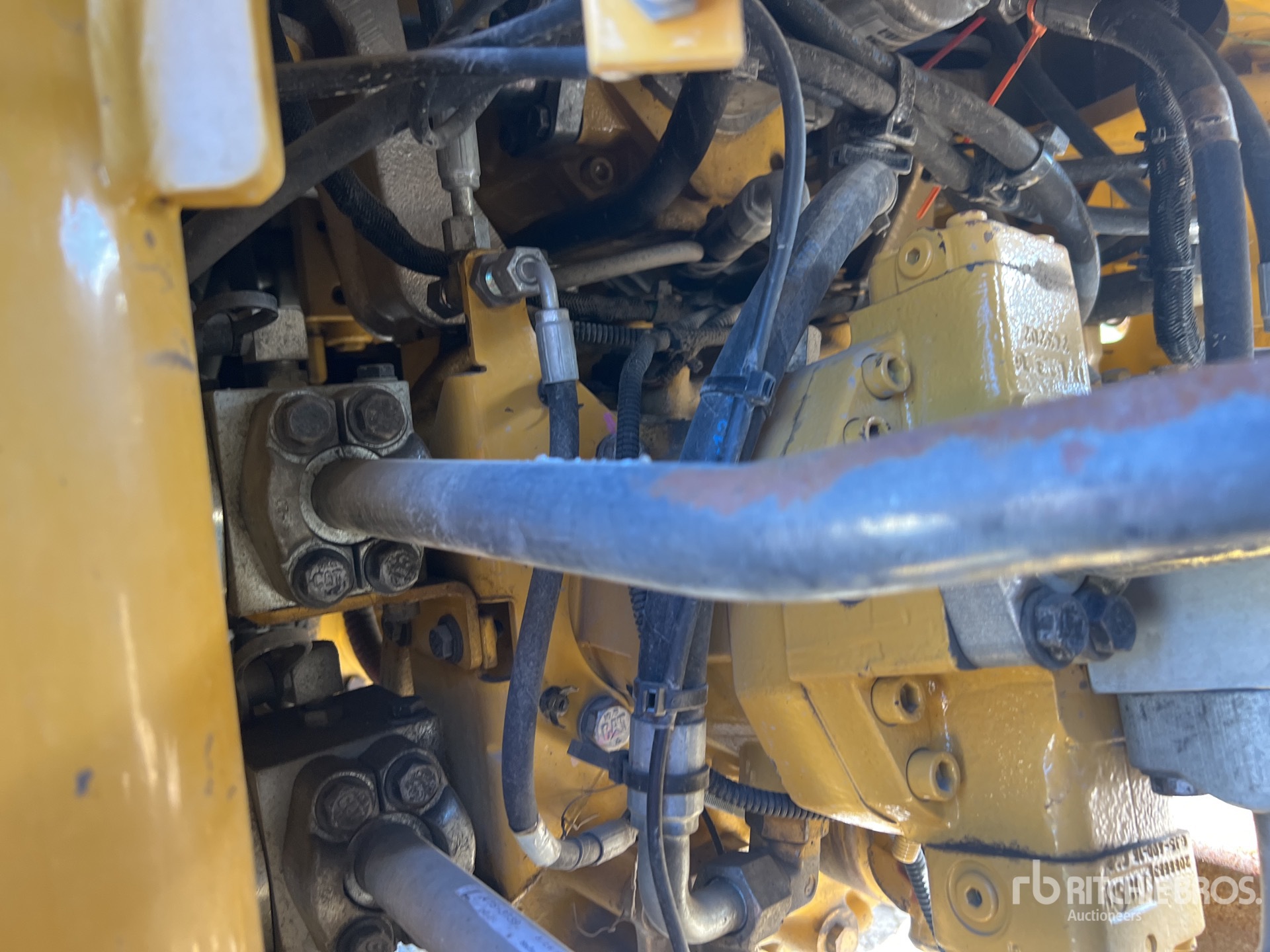 2014 Caterpillar 938 K