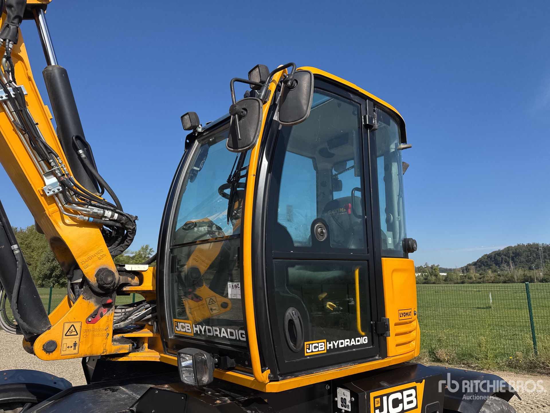 2017 JCB HYDRADIG HD110W