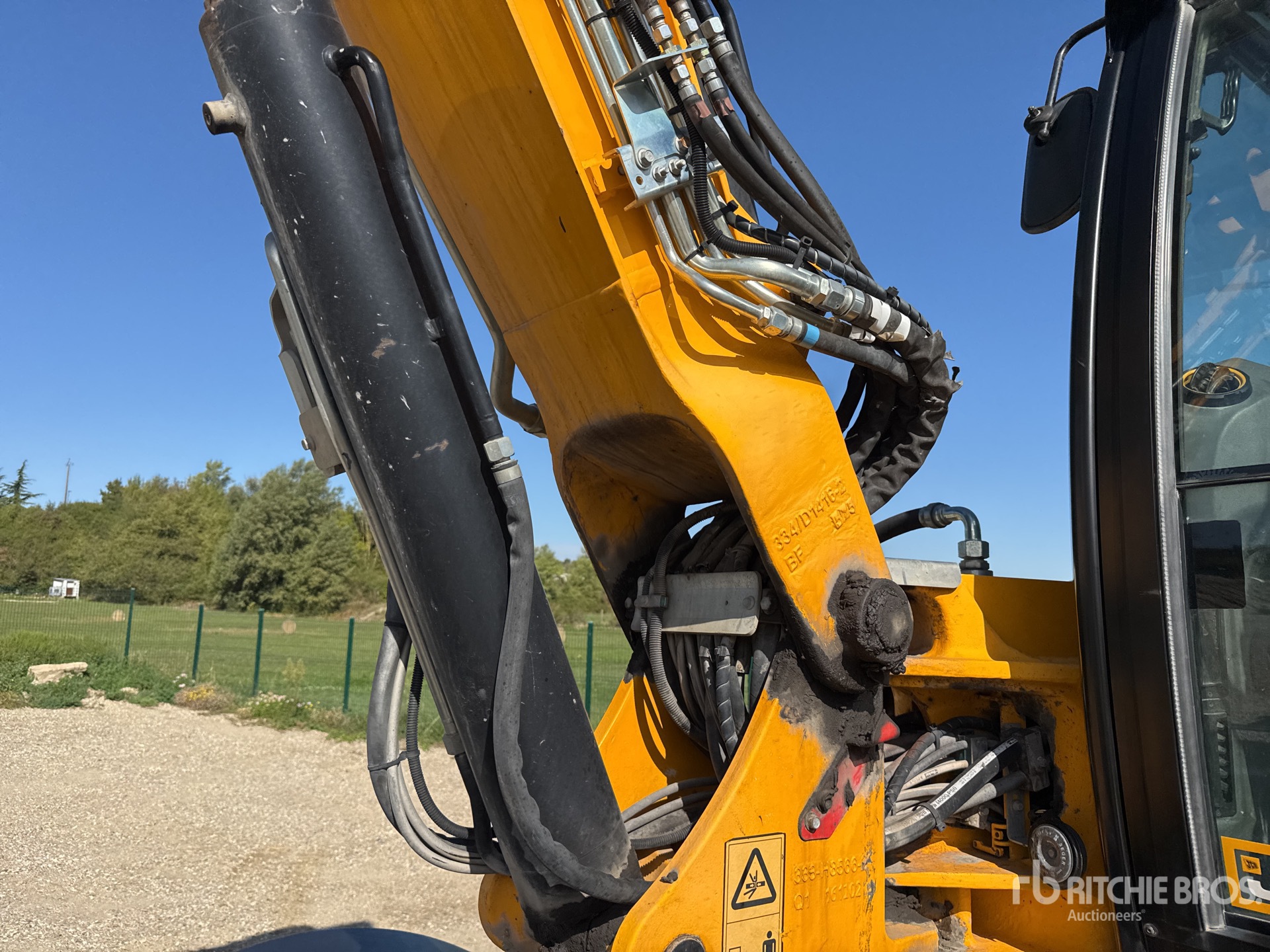 2017 JCB HYDRADIG HD110W