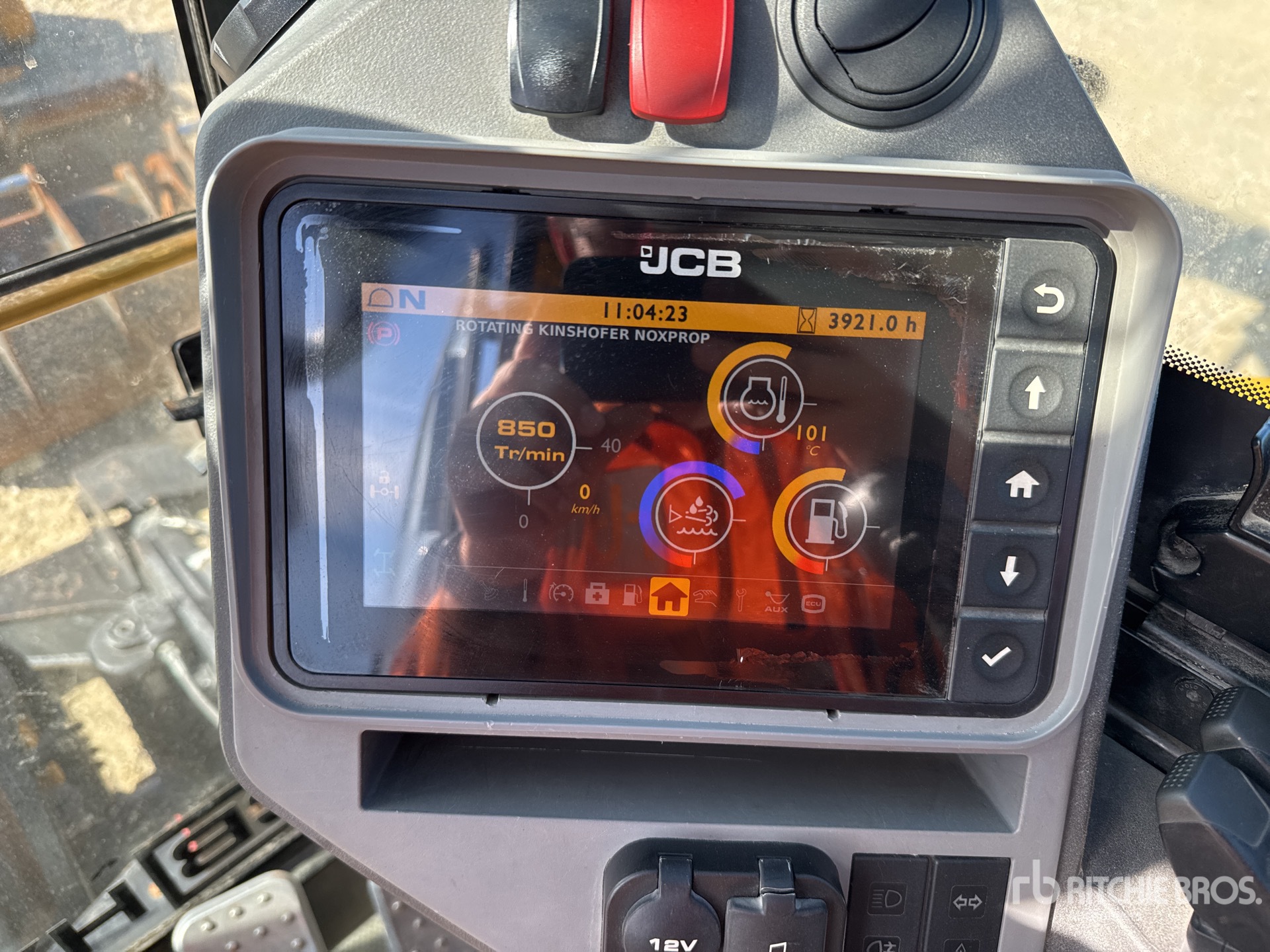 2017 JCB HYDRADIG HD110W