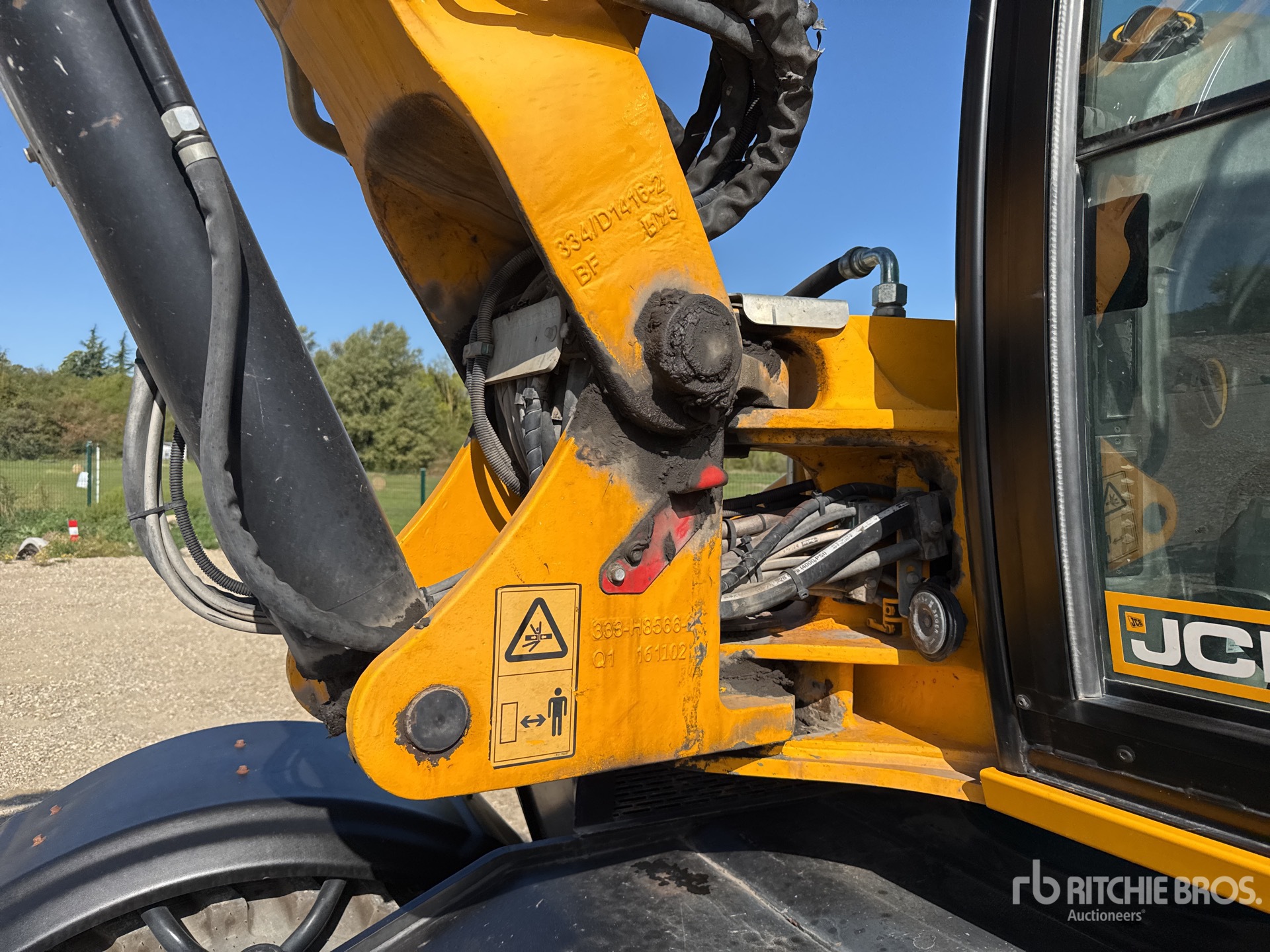 2017 JCB HYDRADIG HD110W