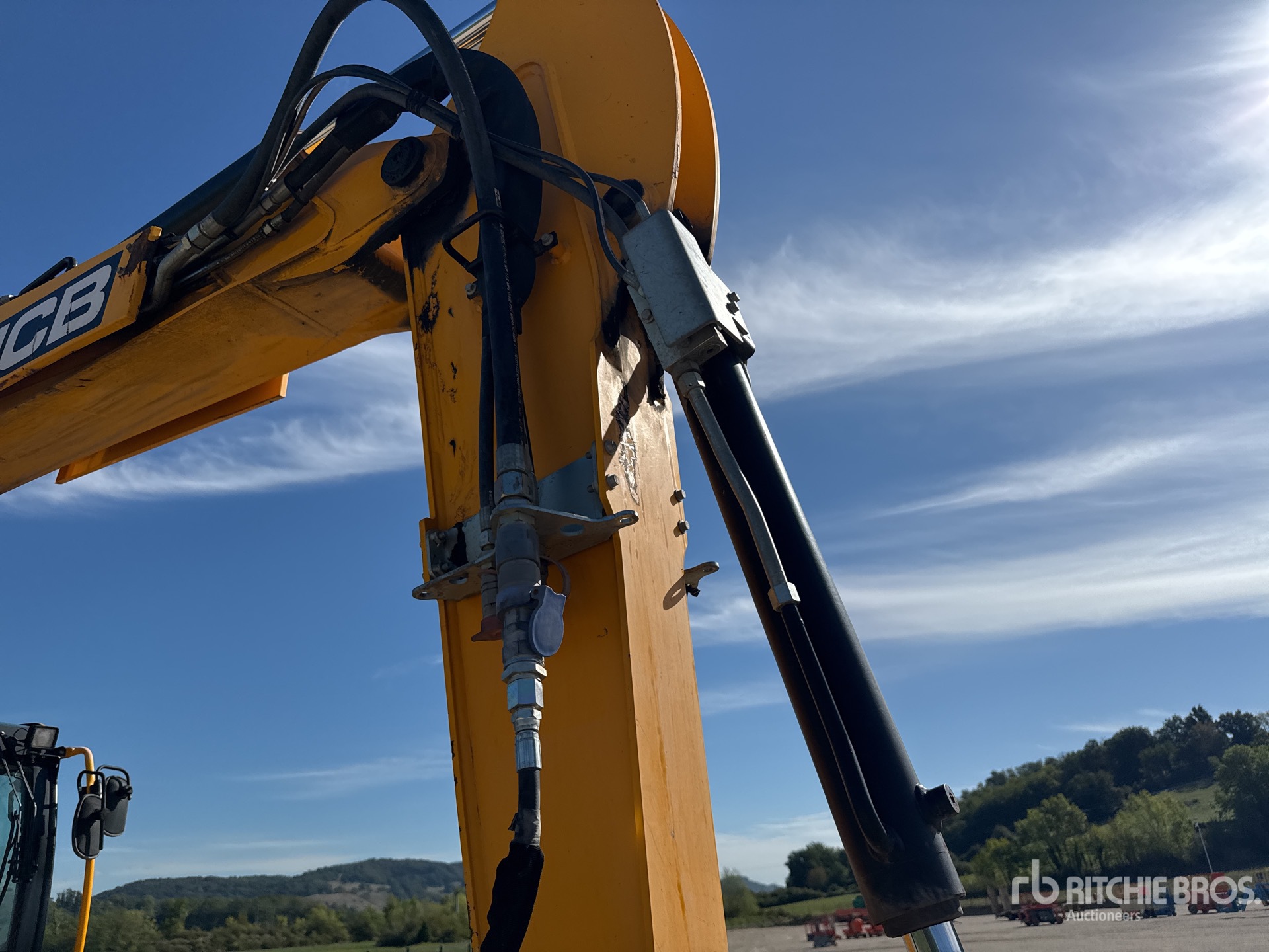 2017 JCB HYDRADIG HD110W