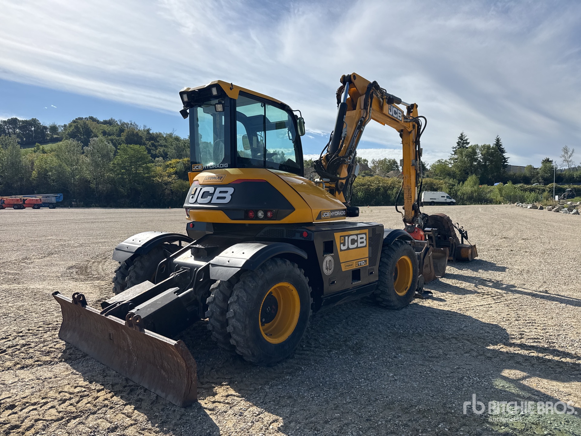 2017 JCB HYDRADIG HD110W