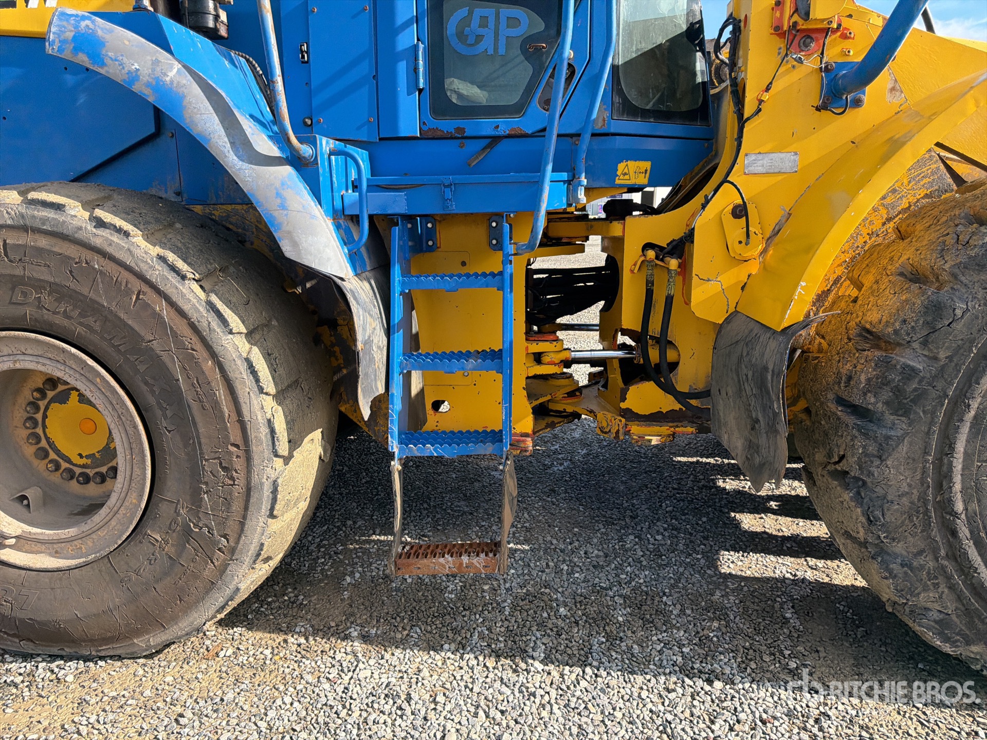 2014 Hitachi ZW310
