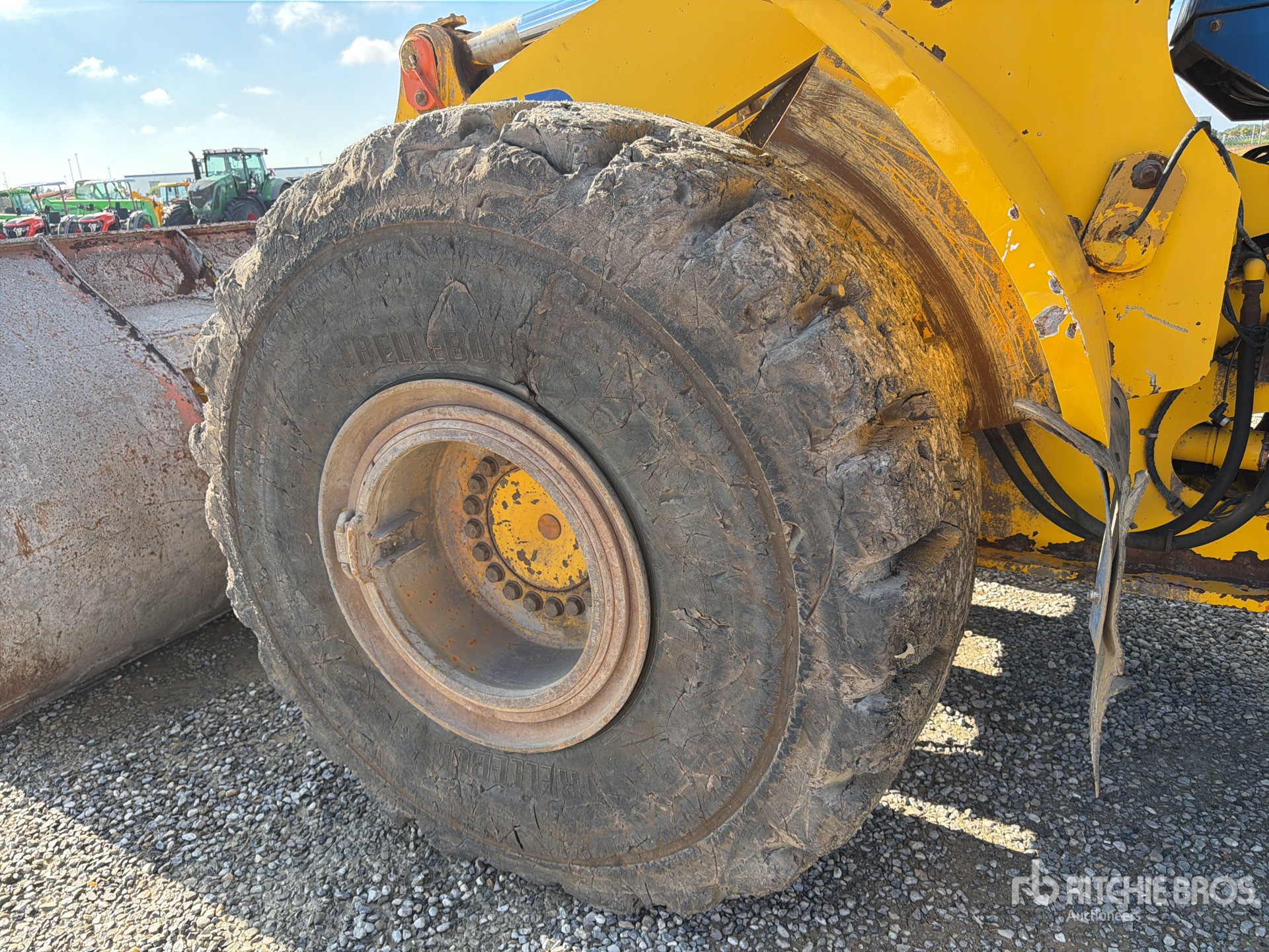 2014 Hitachi ZW310