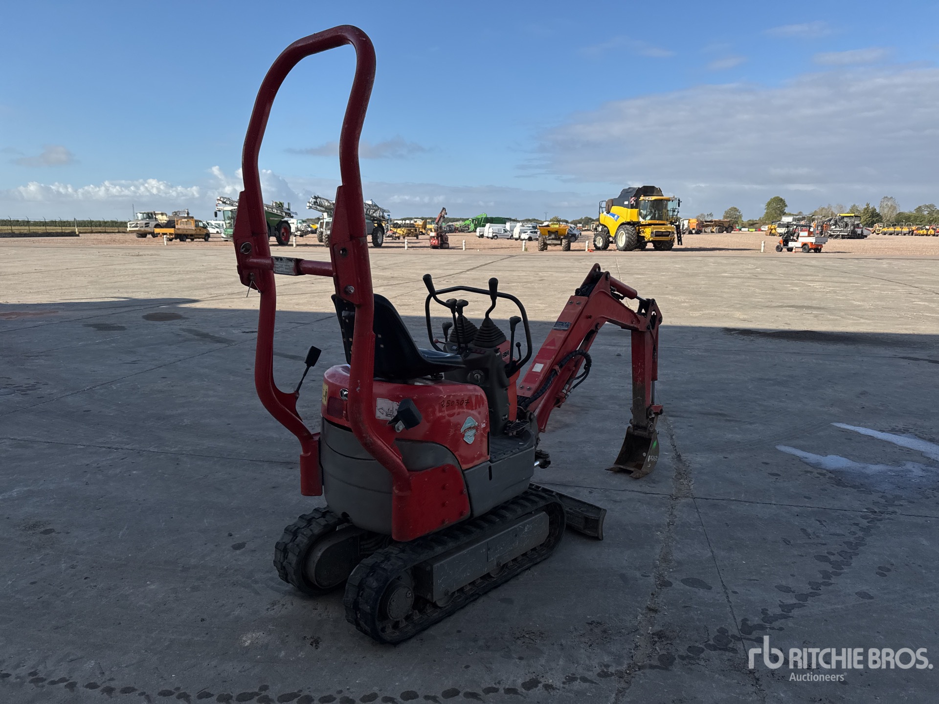 2016 Yanmar SV08-1AS