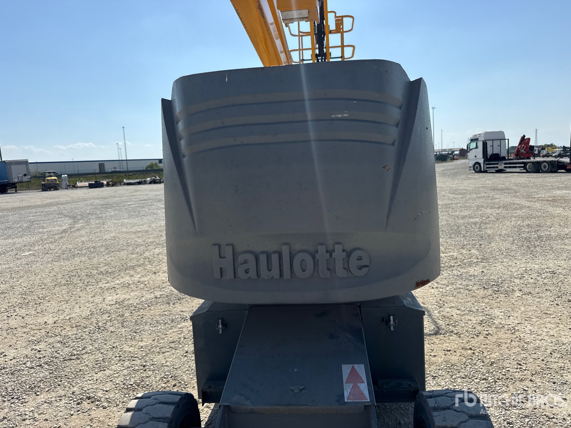 2017 Haulotte HA15IP