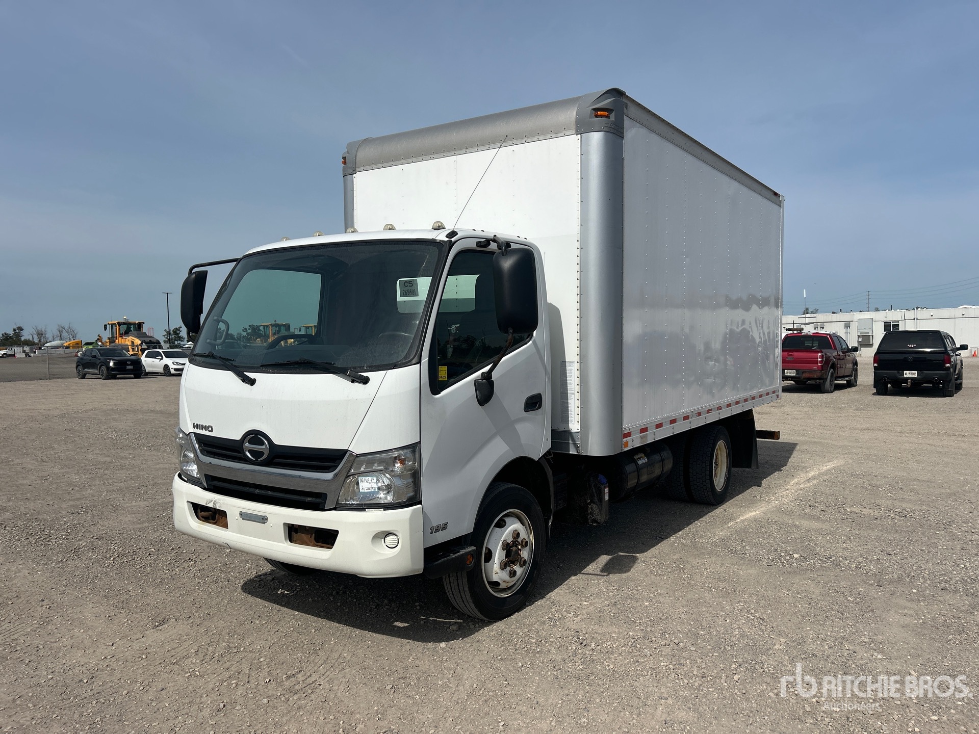 2020 Hino 195