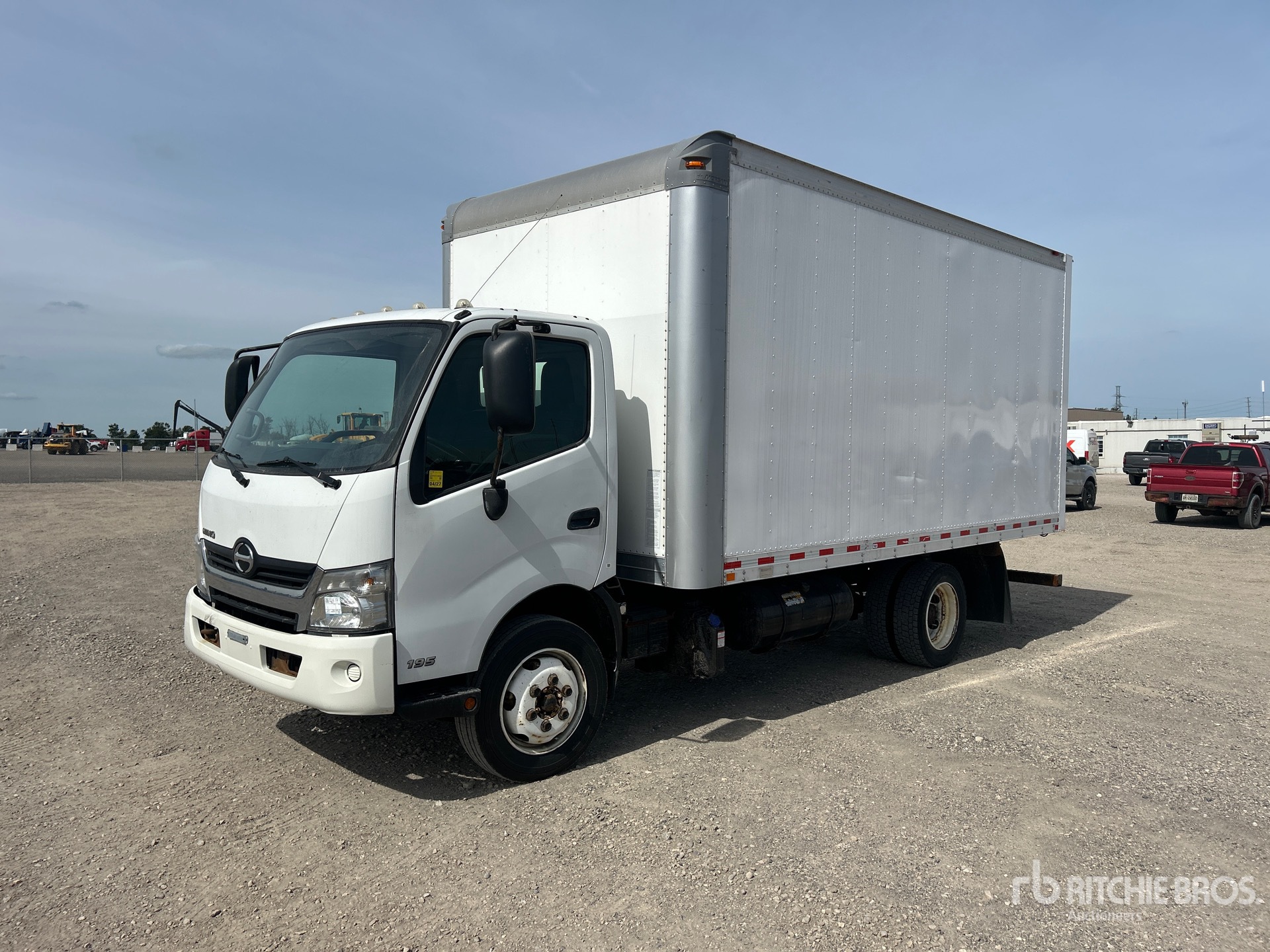 2020 Hino 195