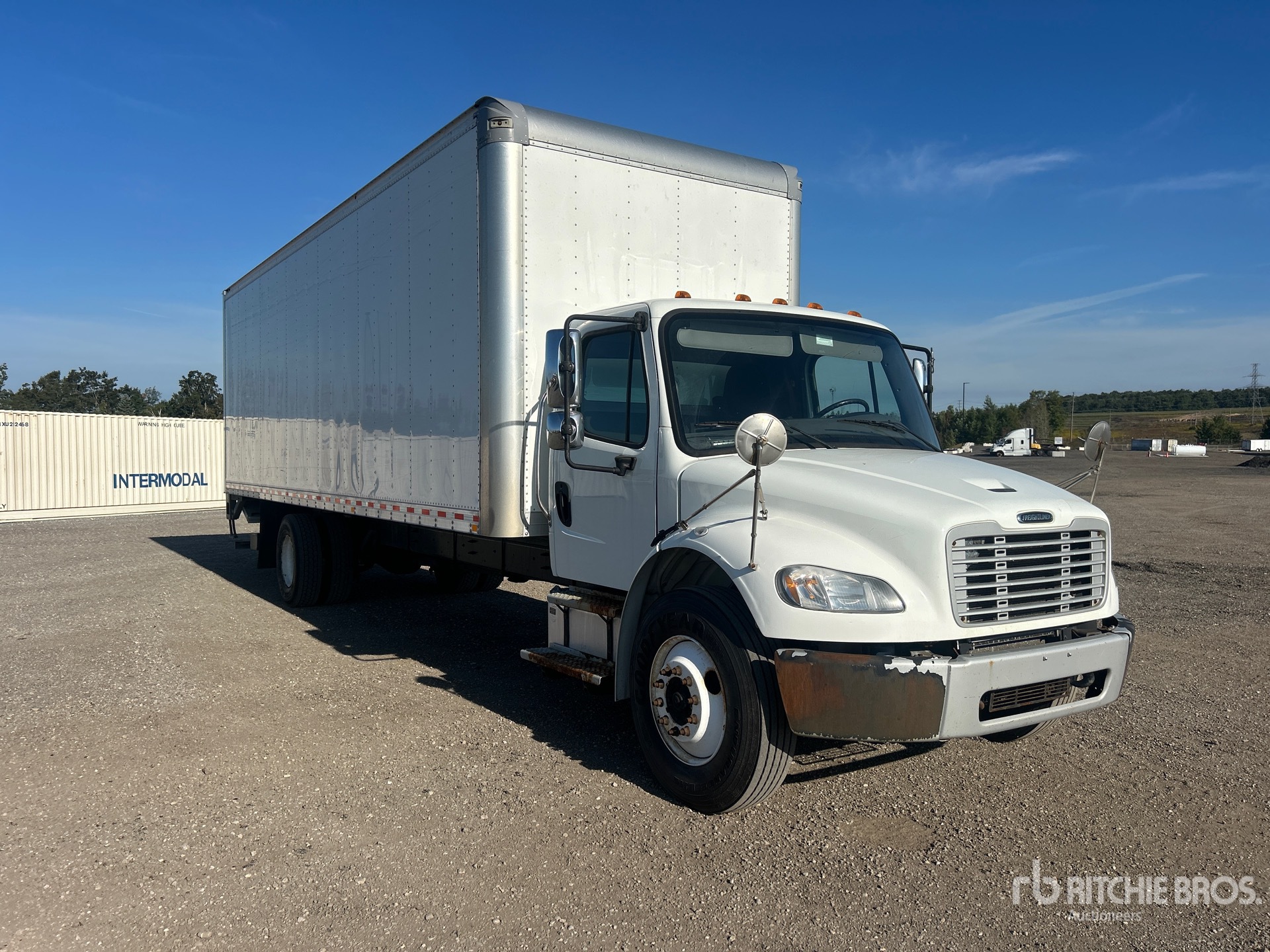 2021 Freightliner M2 106
