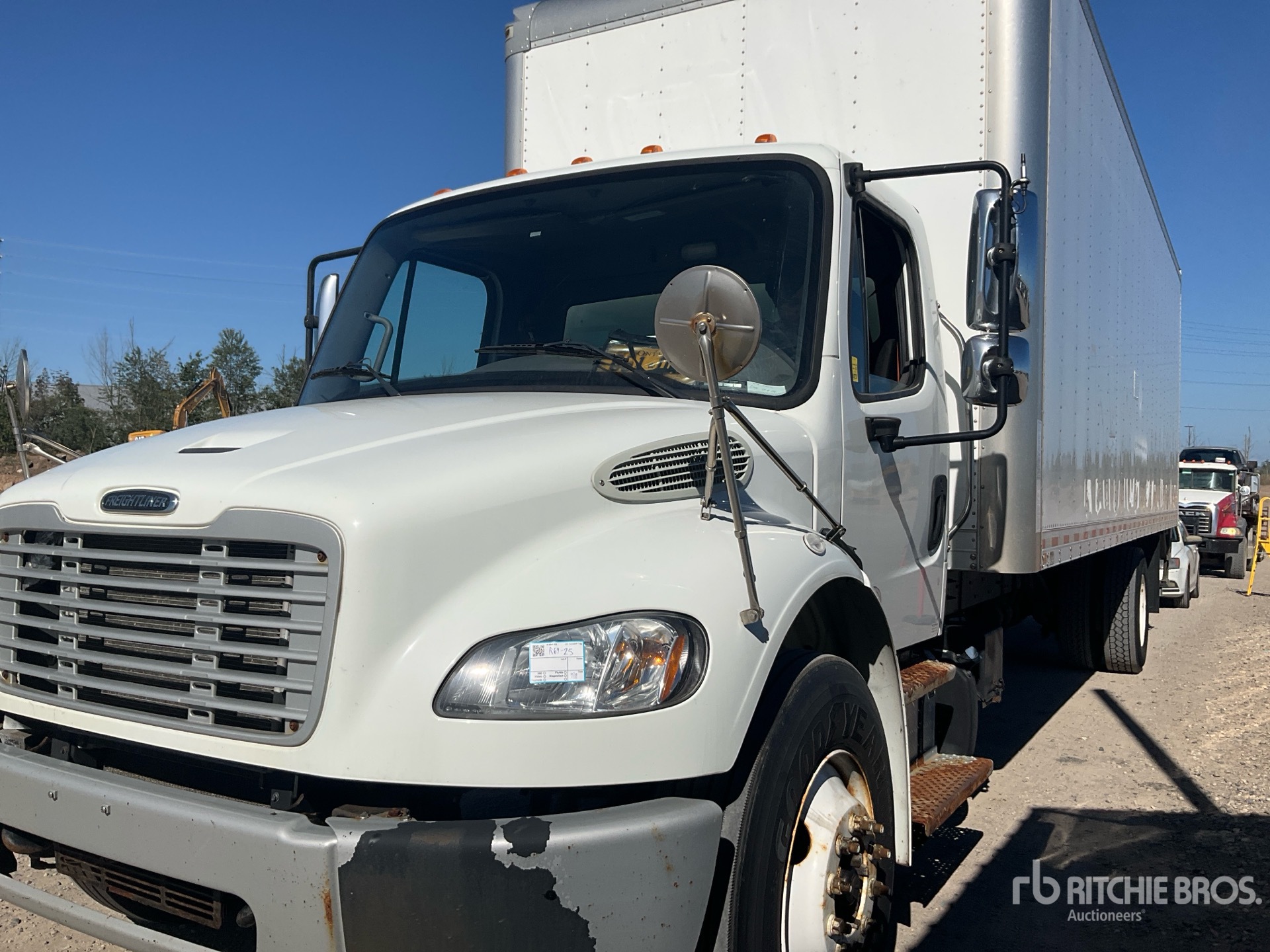 2021 Freightliner M2 106