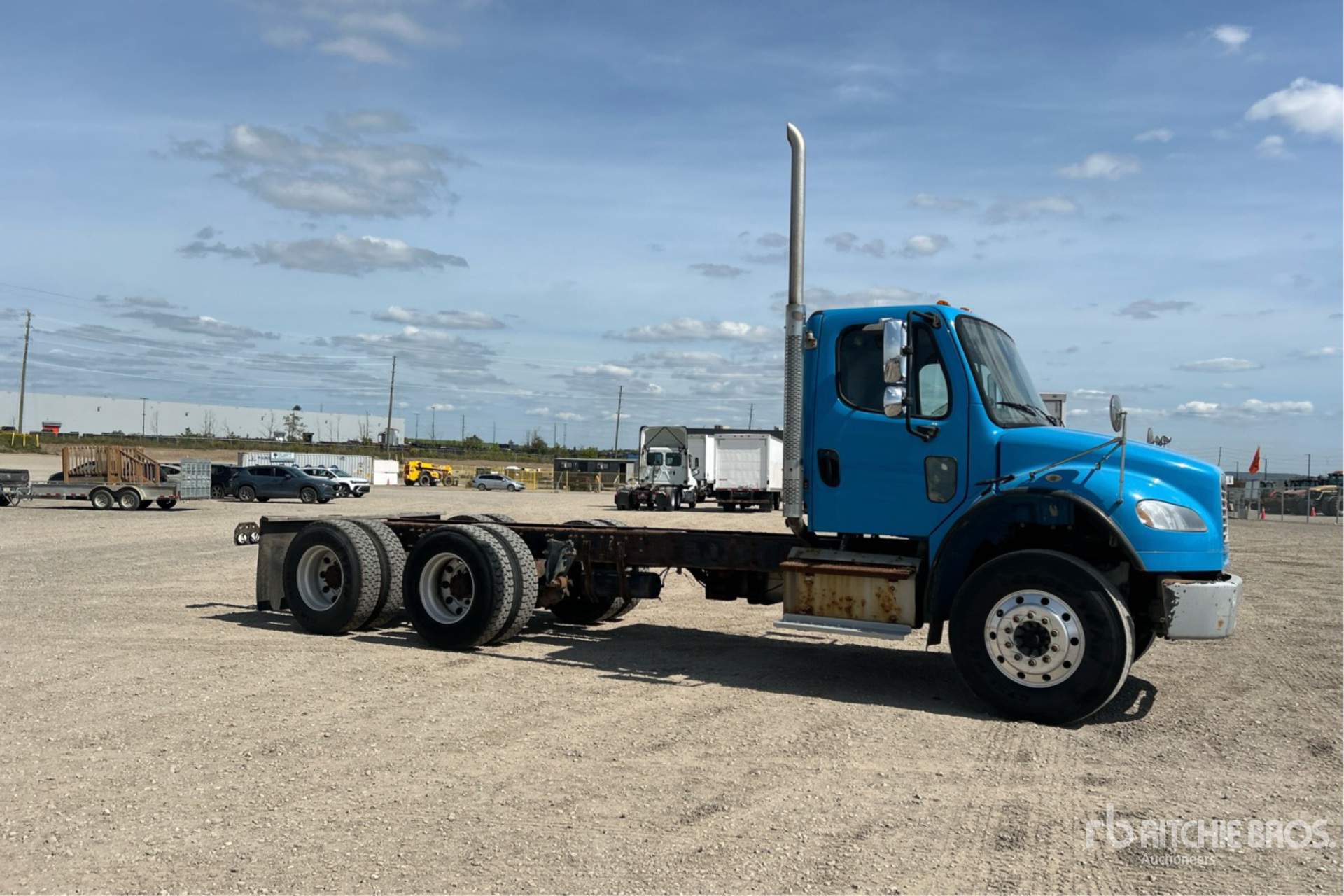 2017 Freightliner M2 106