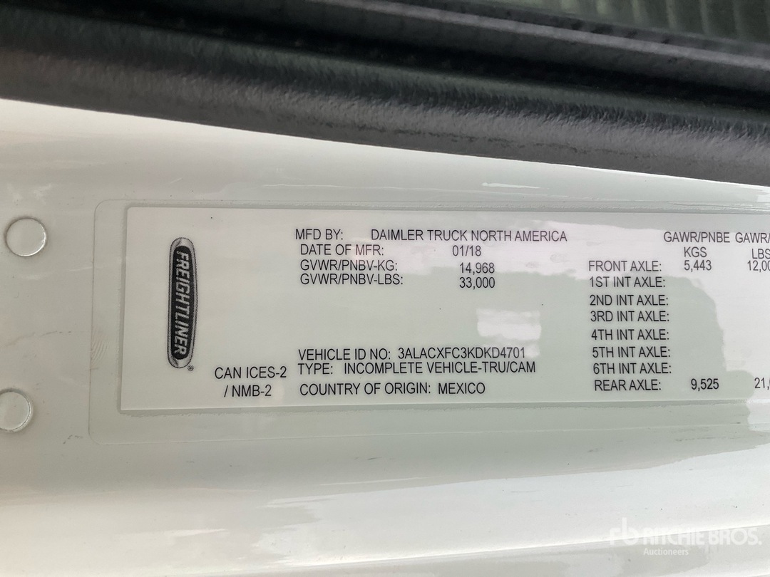 2019 Freightliner M2 106