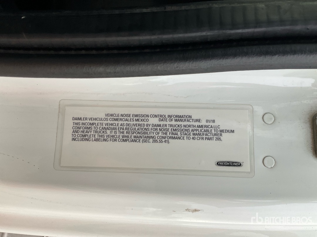 2019 Freightliner M2 106