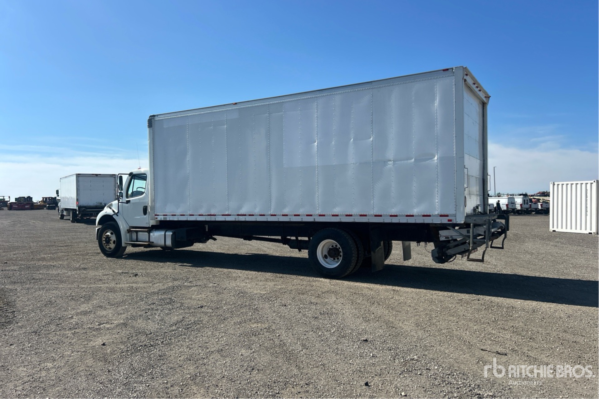 2018 Freightliner M2 106