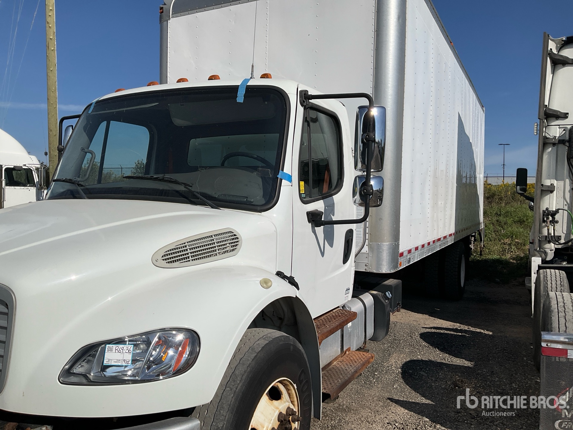 2018 Freightliner M2 106