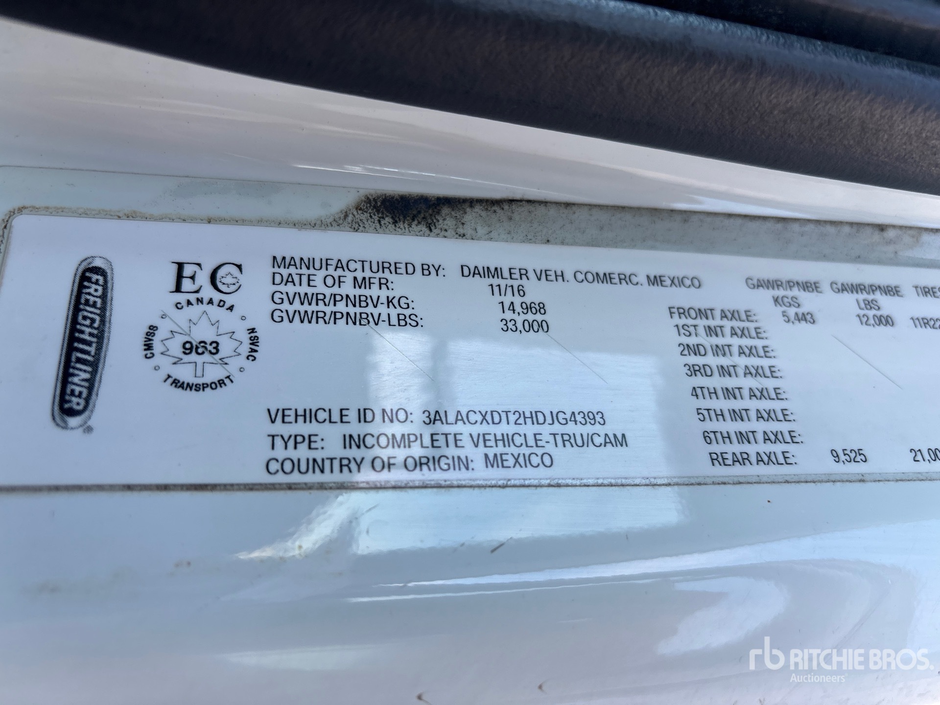 2017 Freightliner M2 106