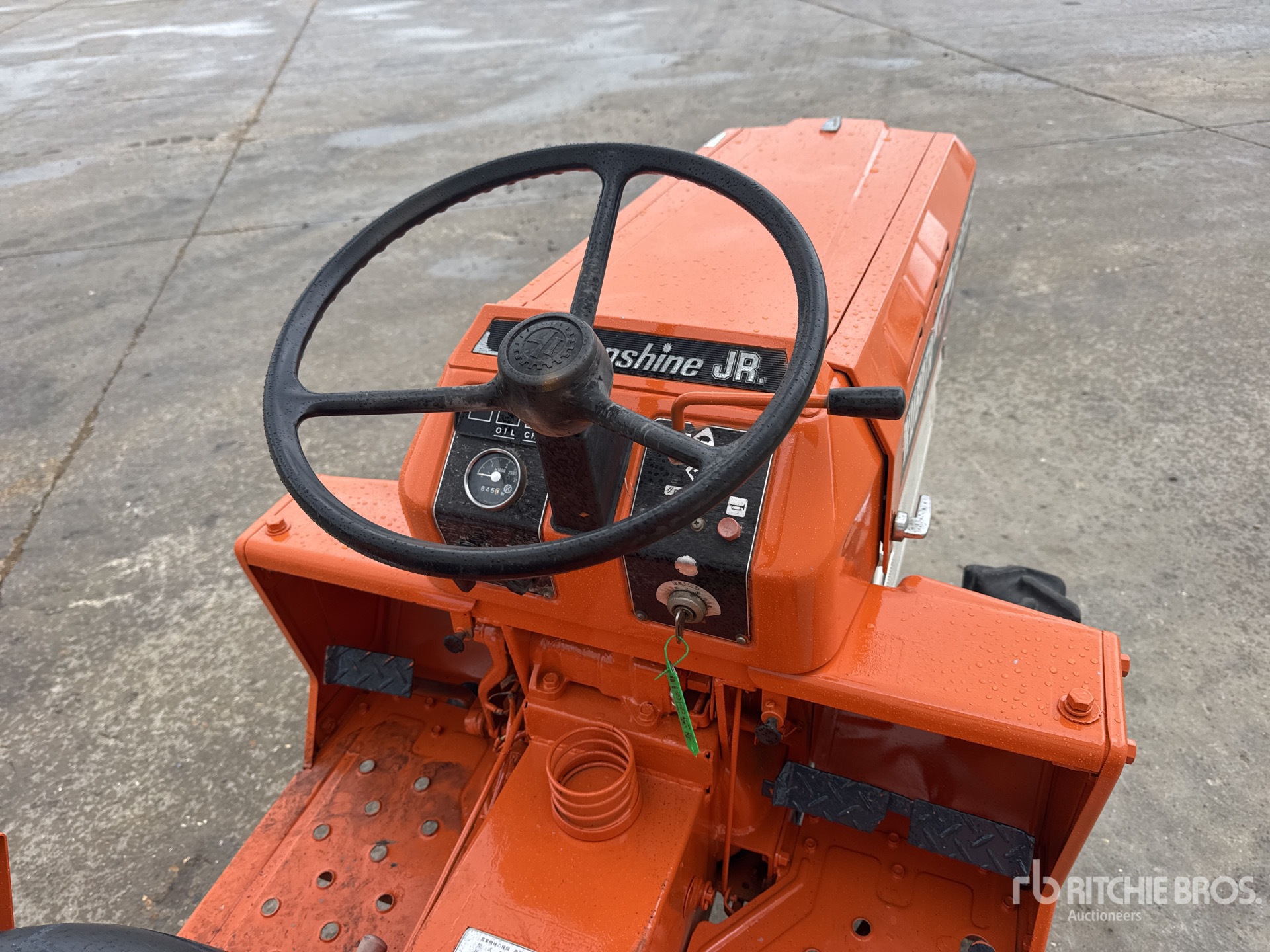 Kubota B1702