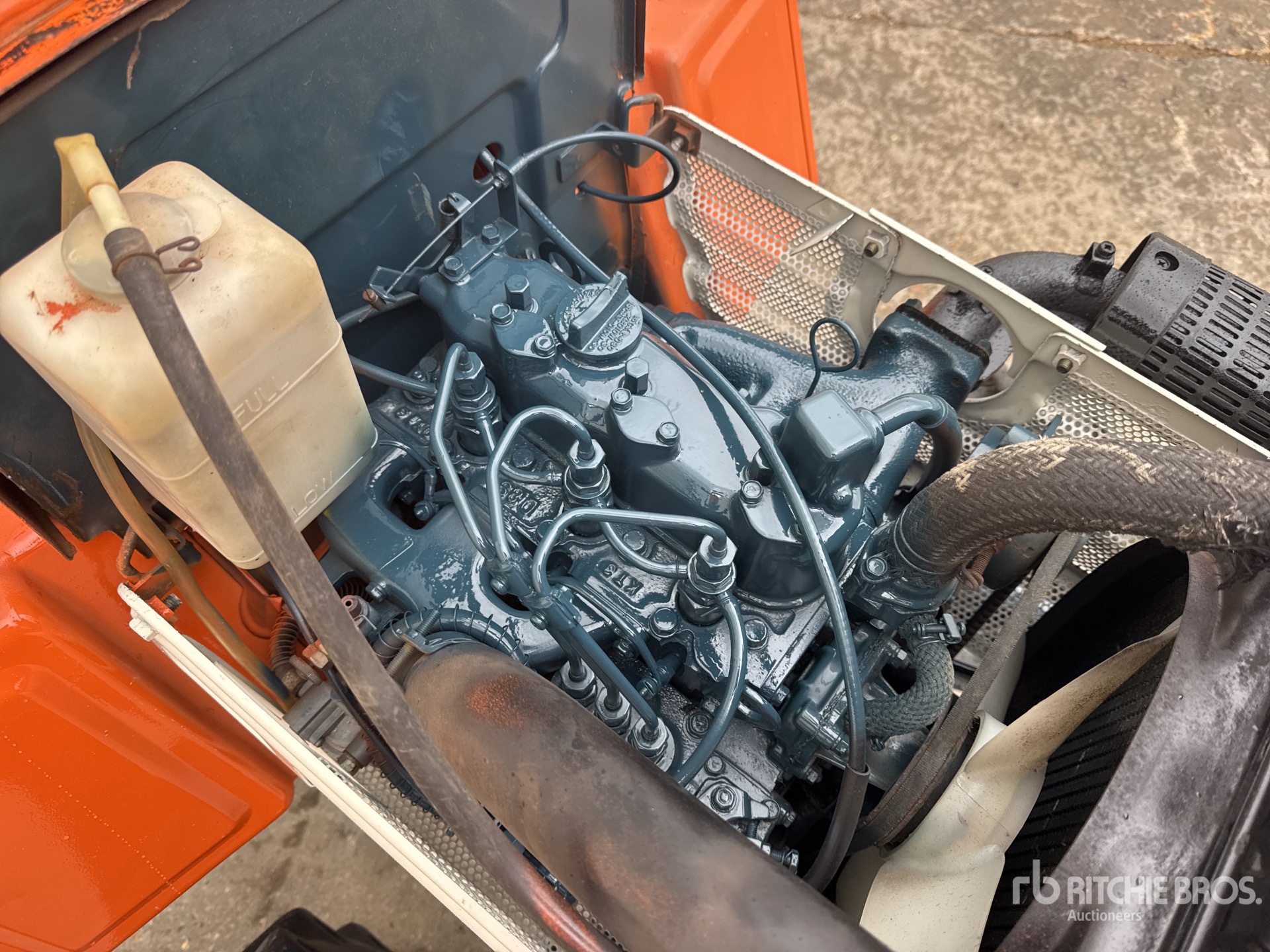 Kubota B1702