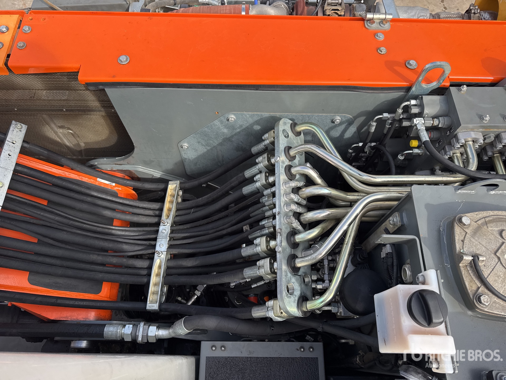2021 Liebherr A914 COMPACT LI