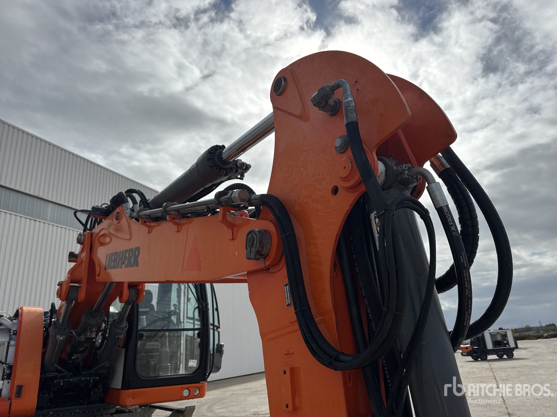 2021 Liebherr A914 COMPACT LI