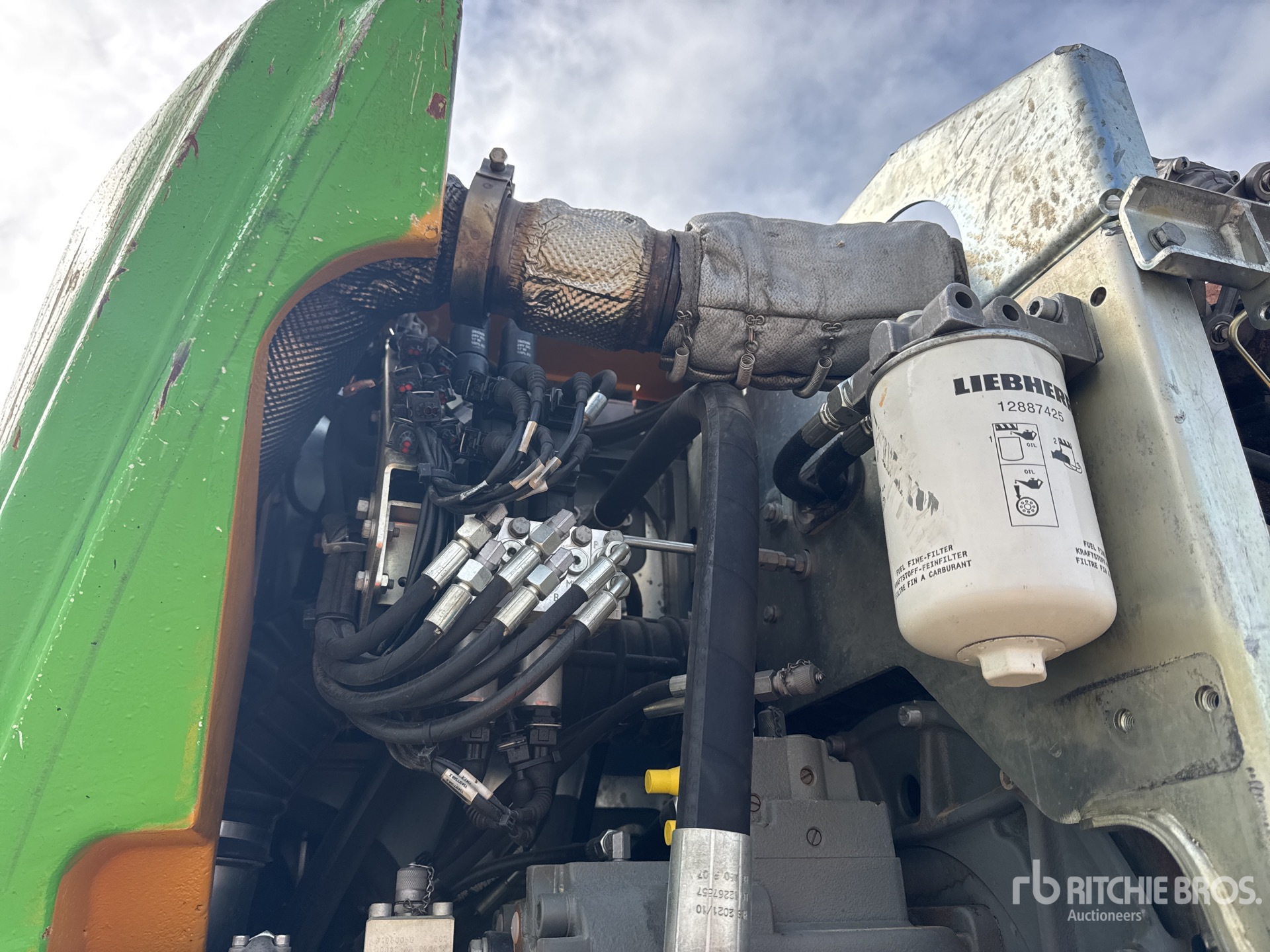 2021 Liebherr A914 COMPACT LI