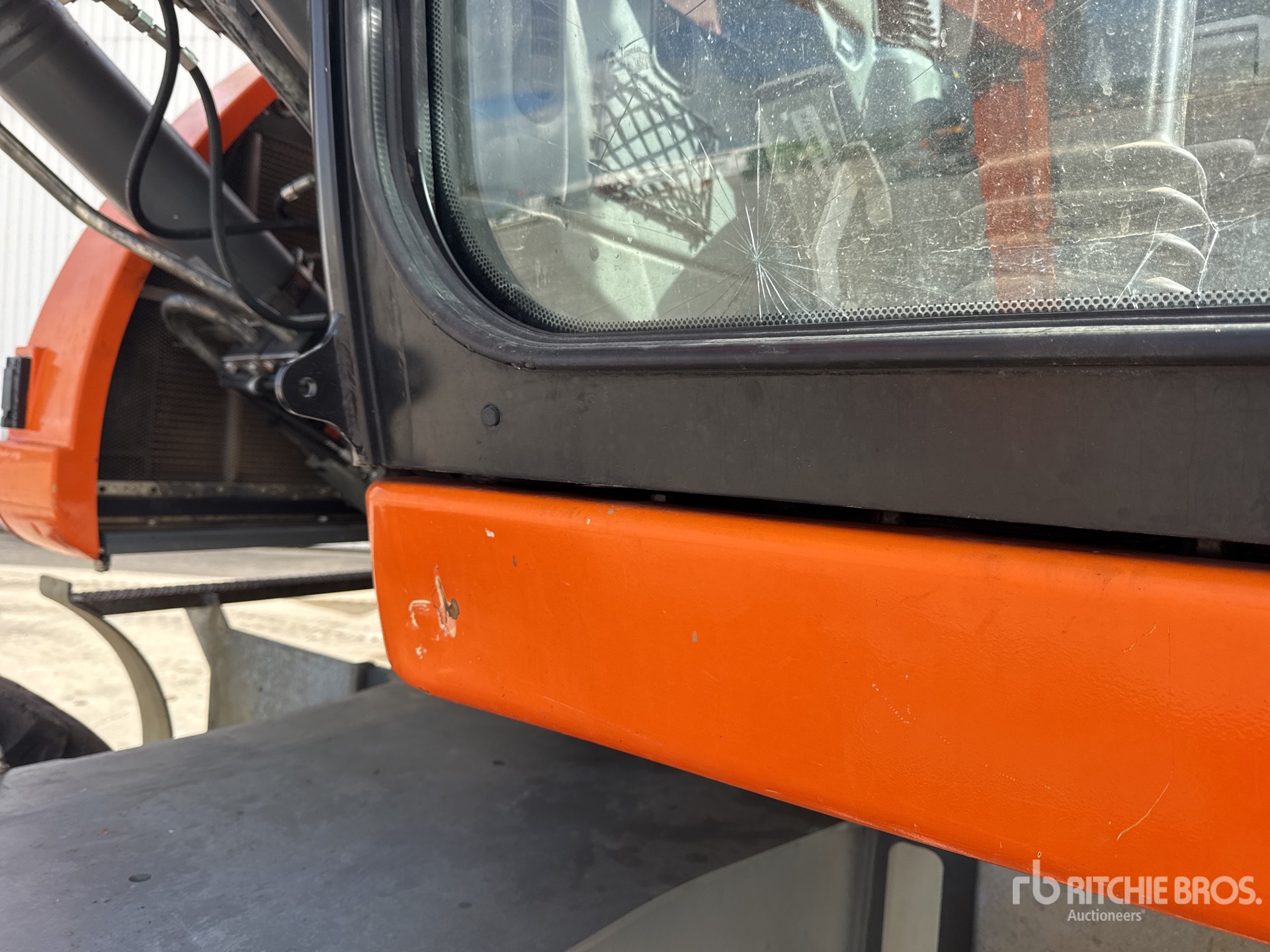 2021 Liebherr A914 COMPACT LI