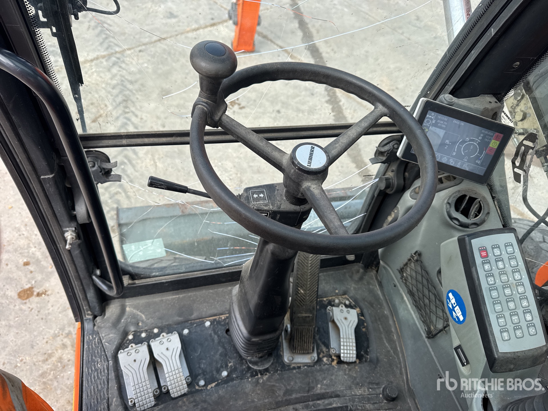 2021 Liebherr A914 COMPACT LI