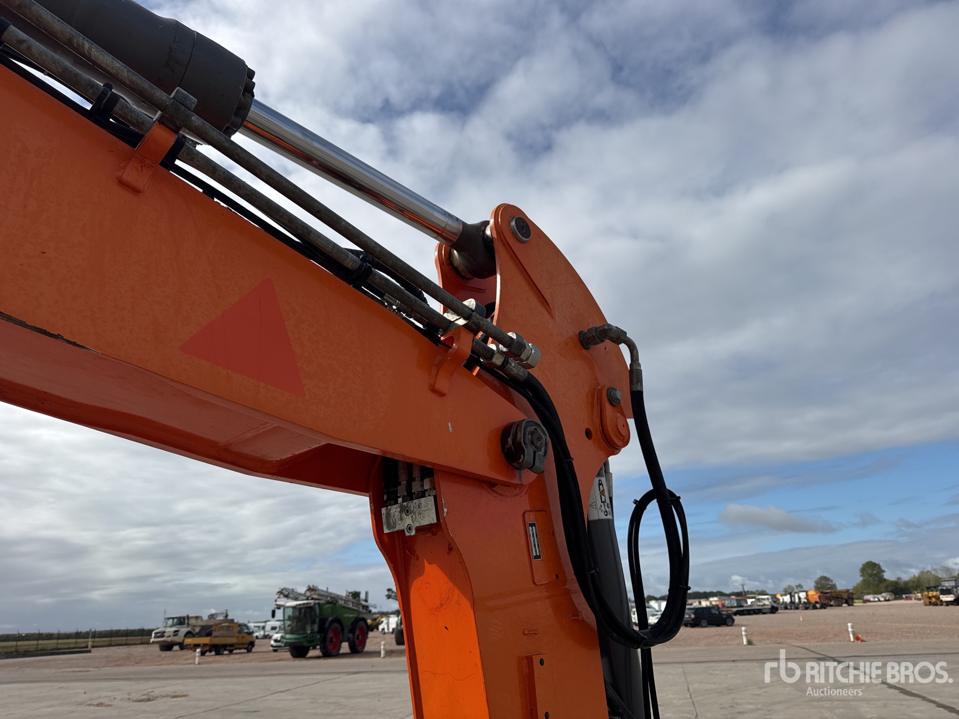 2021 Liebherr A914 COMPACT LI