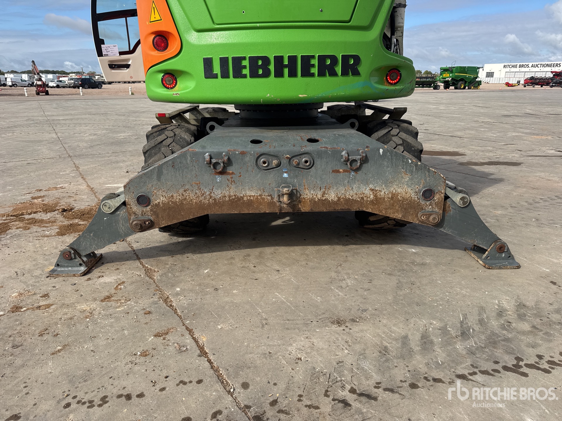 2021 Liebherr A914 COMPACT LI