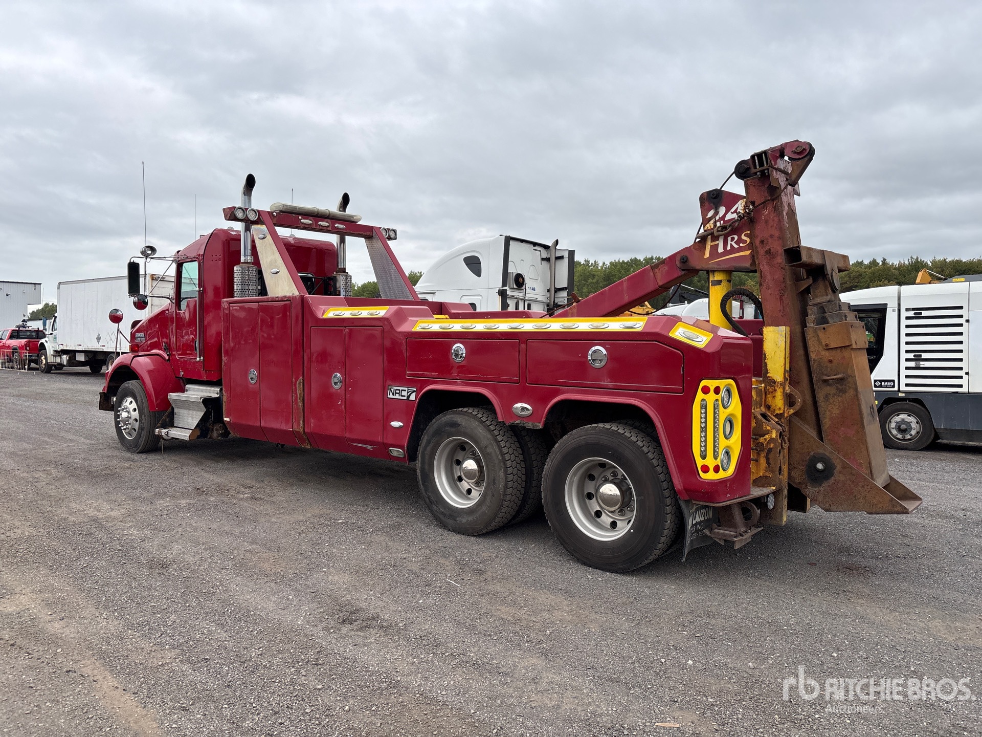 2005 Kenworth T800