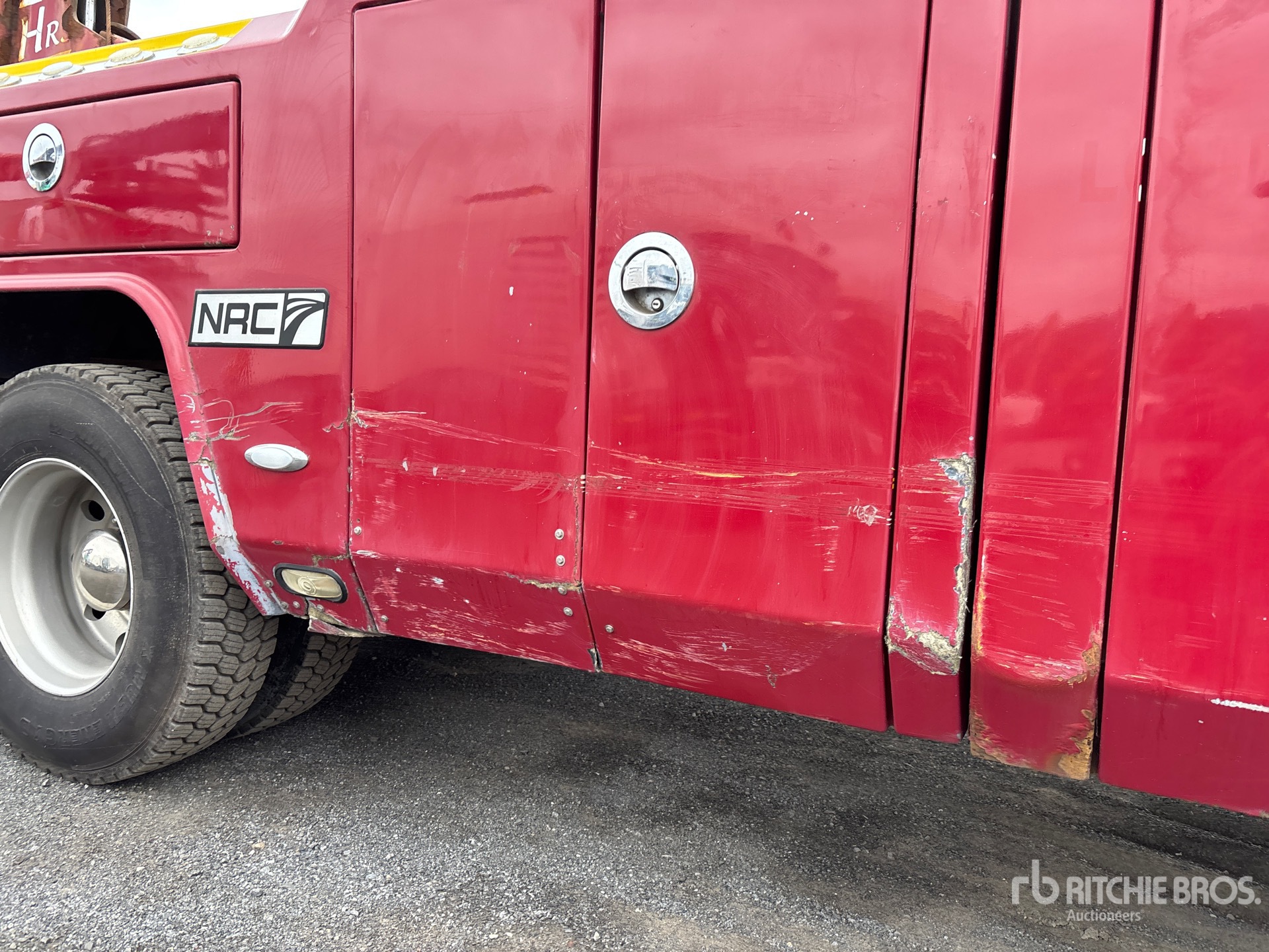 2005 Kenworth T800