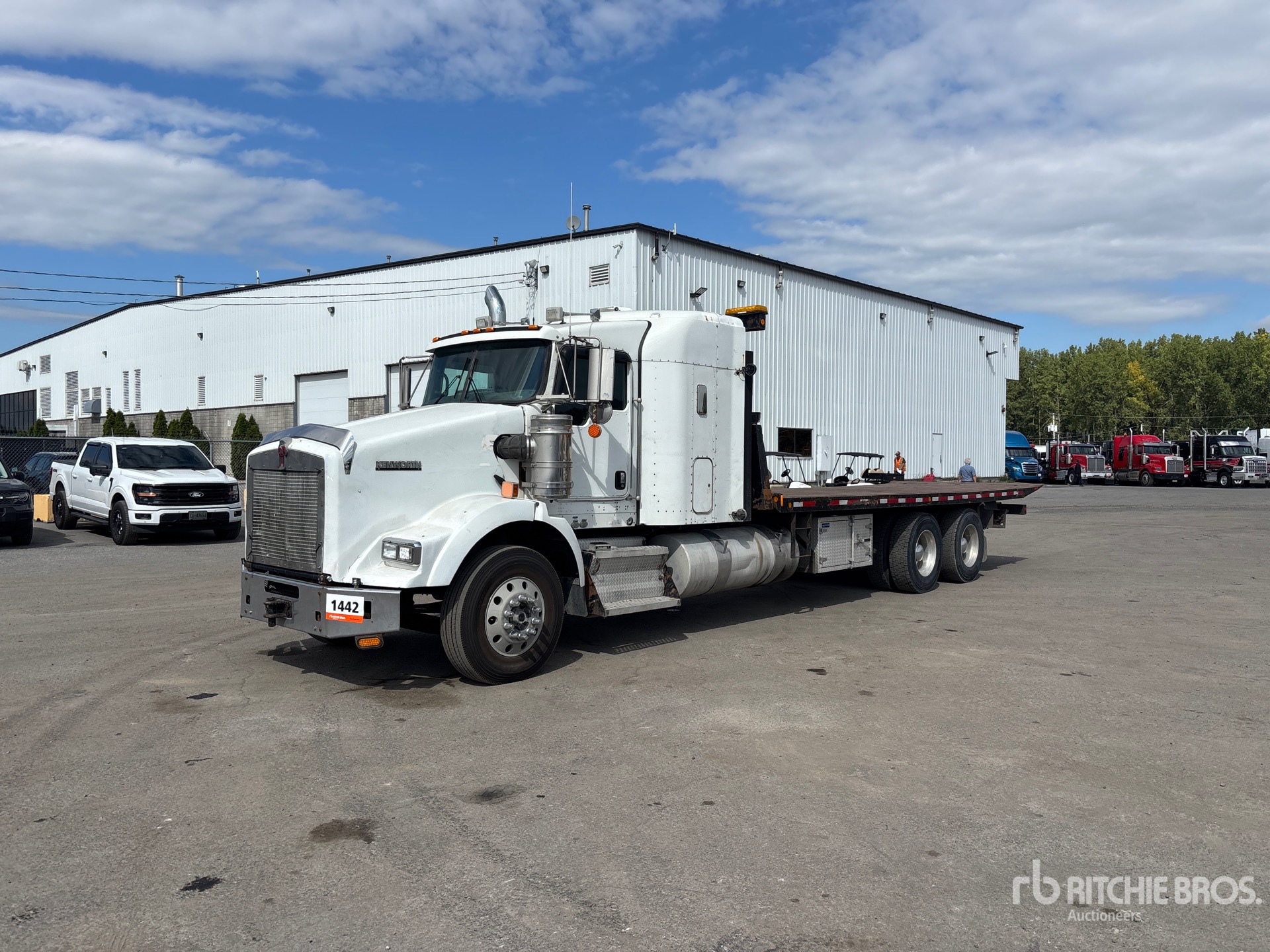 Photo of 2012 Kenworth T800