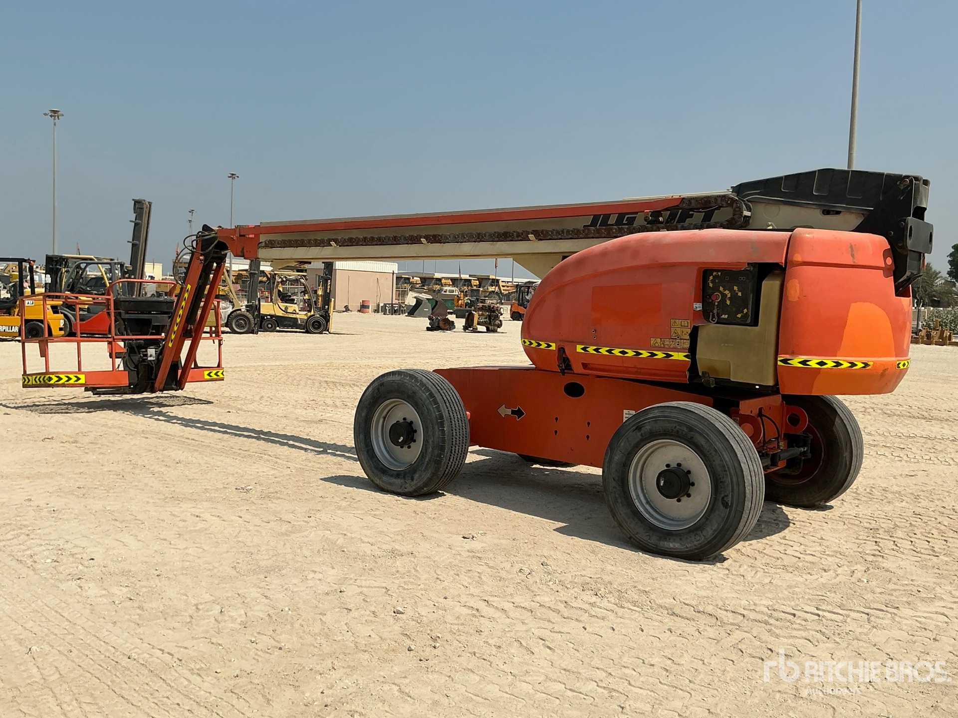 2015 JLG 600SJ