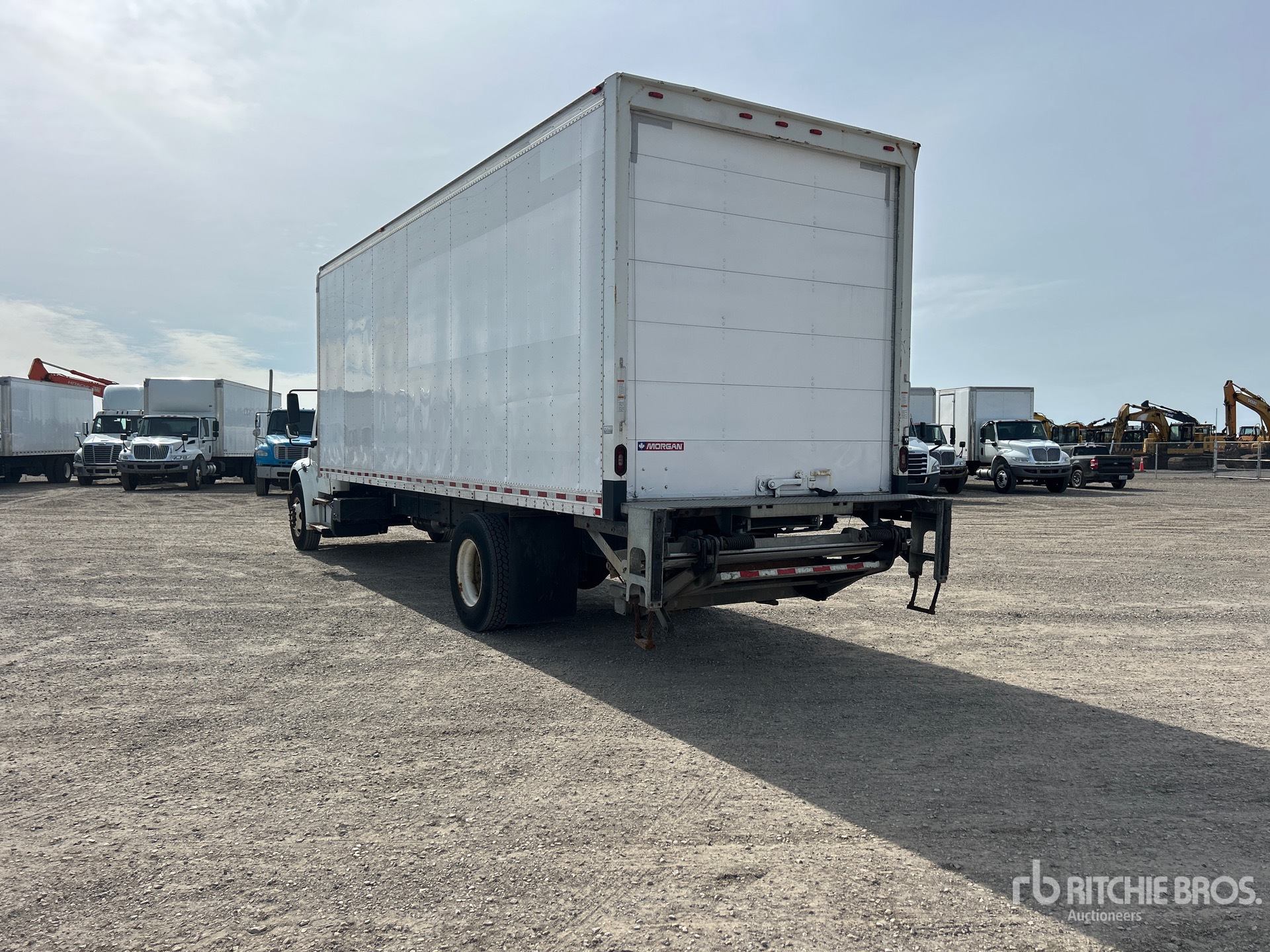 2018 Freightliner M2 106