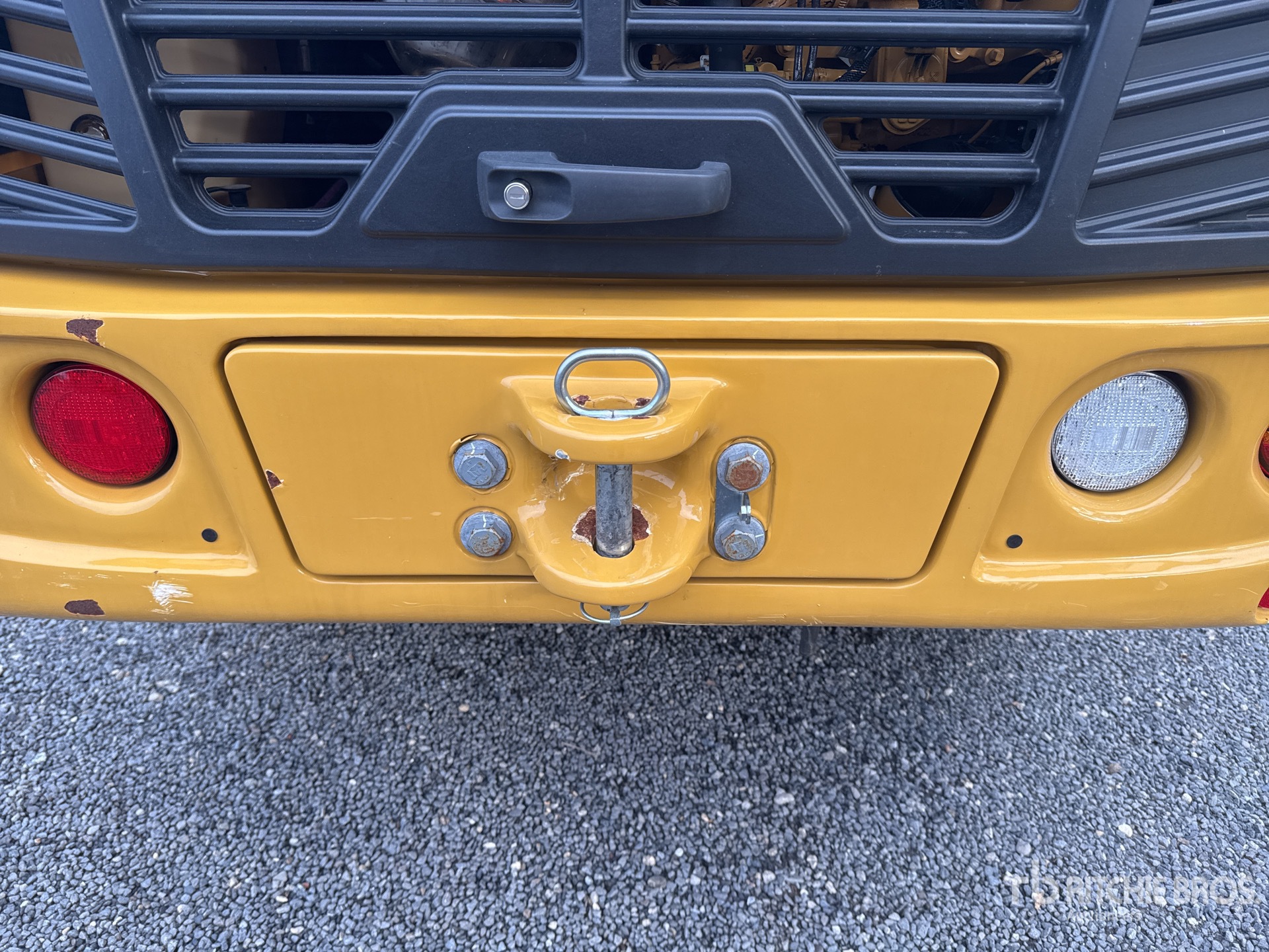 2023 Caterpillar 908