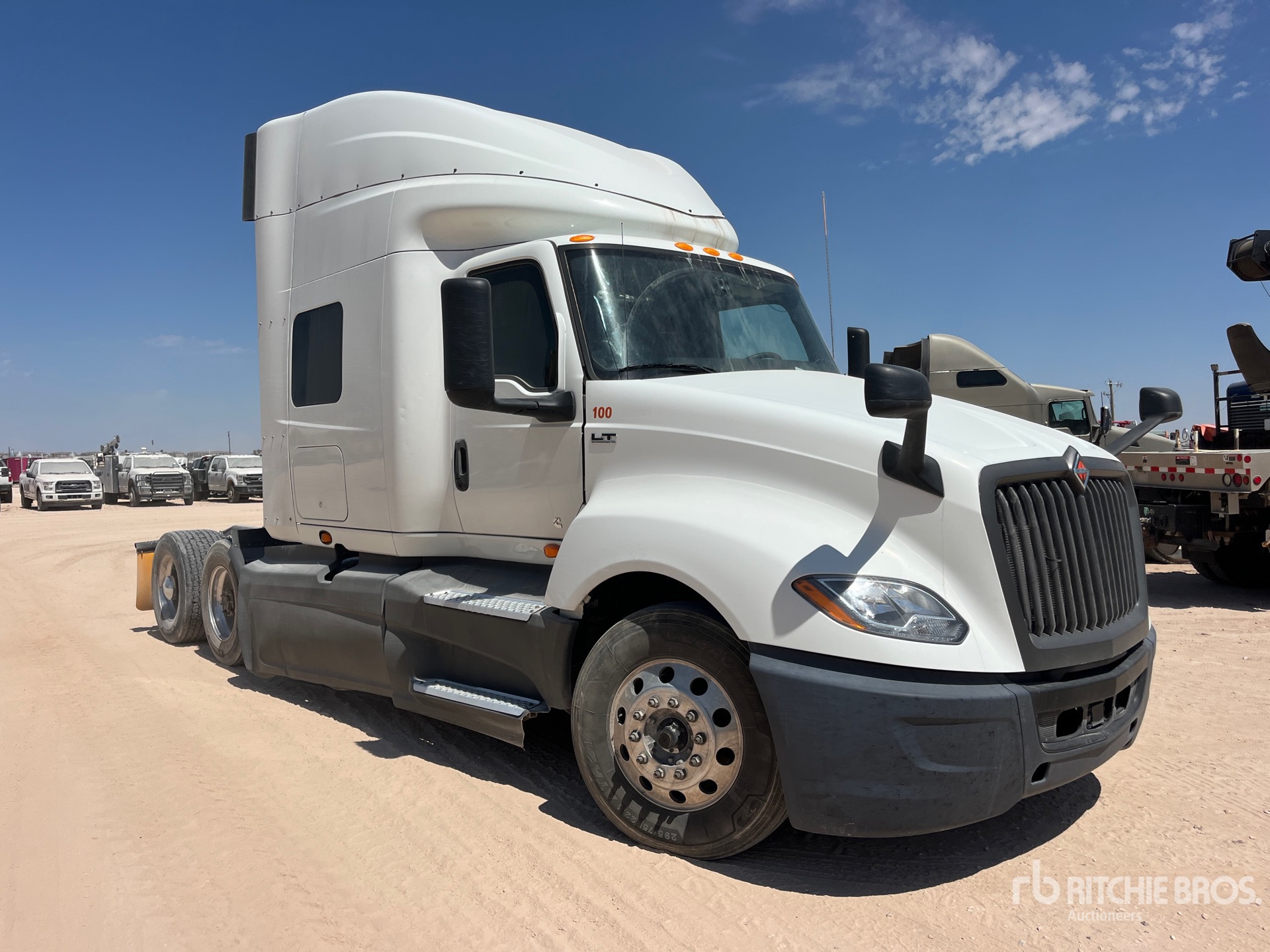 2019 International LT625