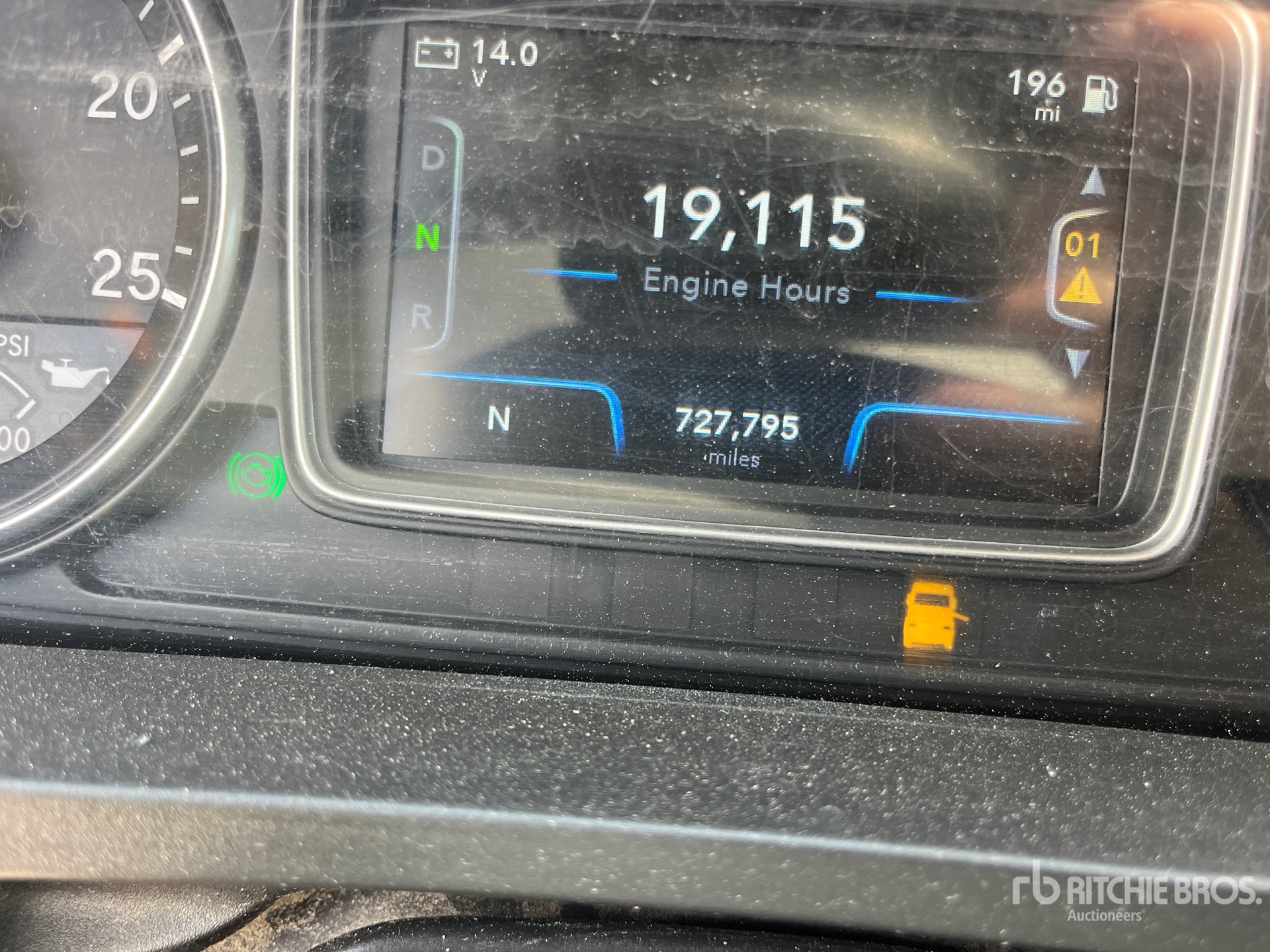 2019 International LT625