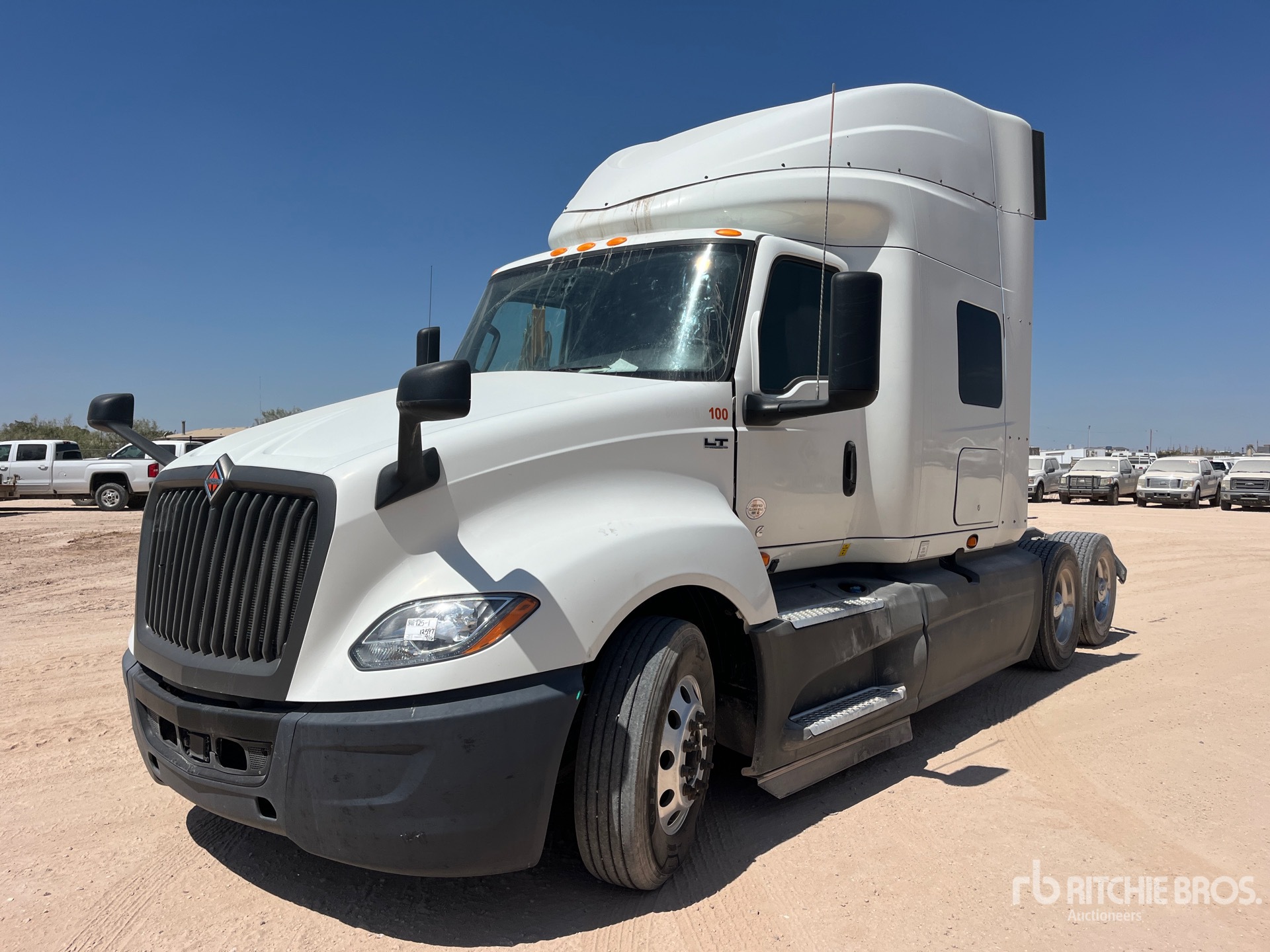 2019 International LT625