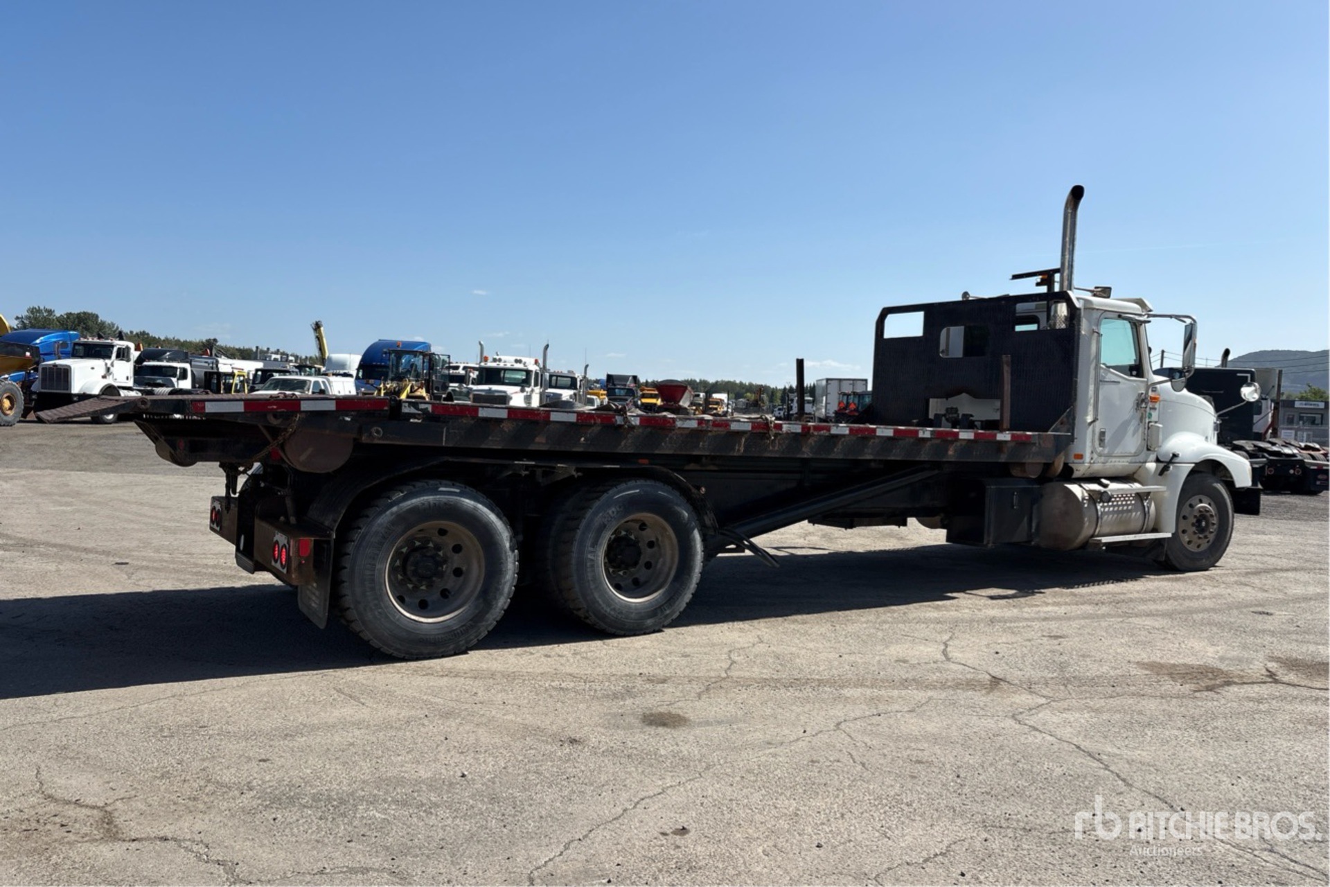 2003 International 9400