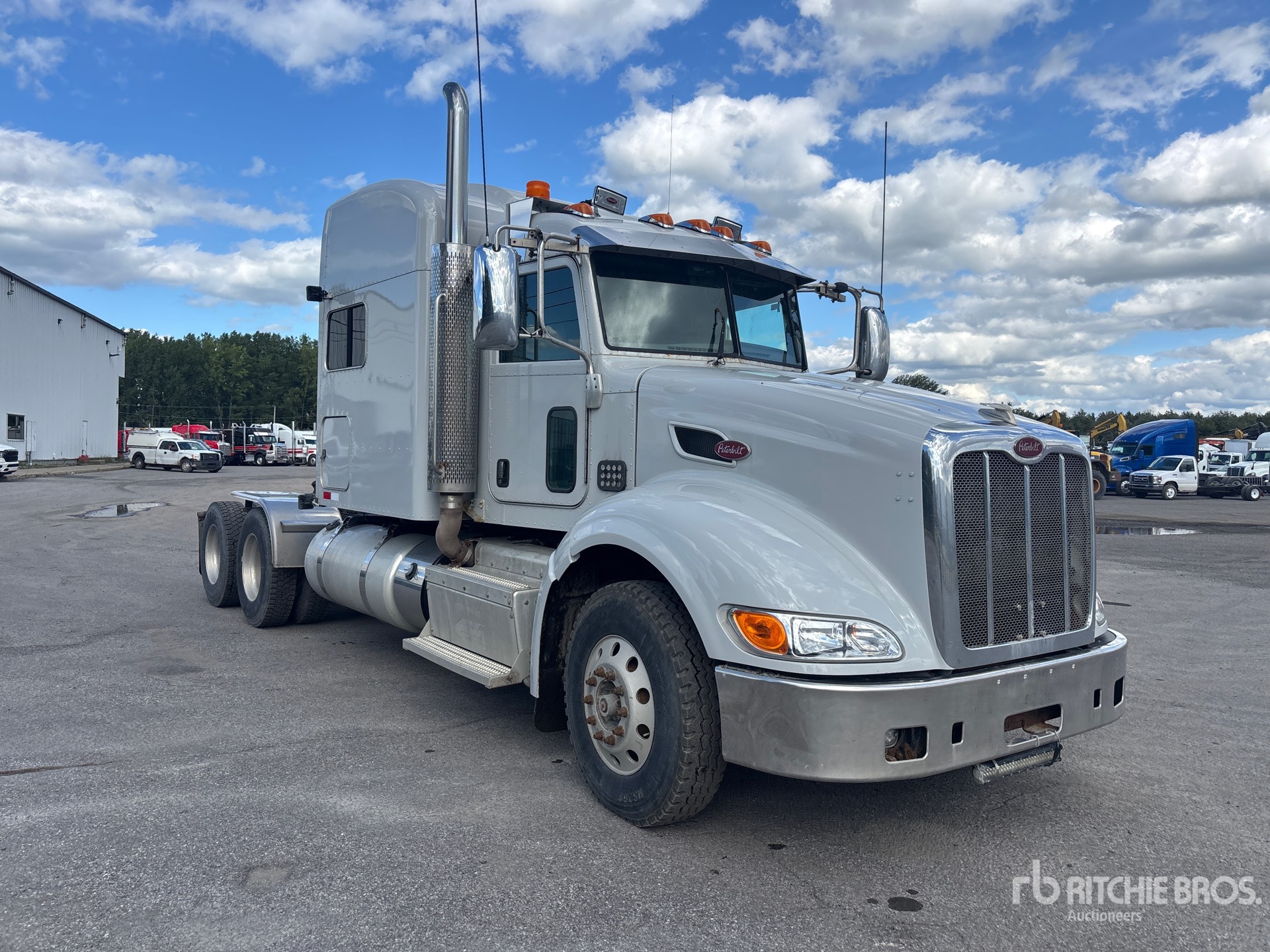 2012 Peterbilt 386